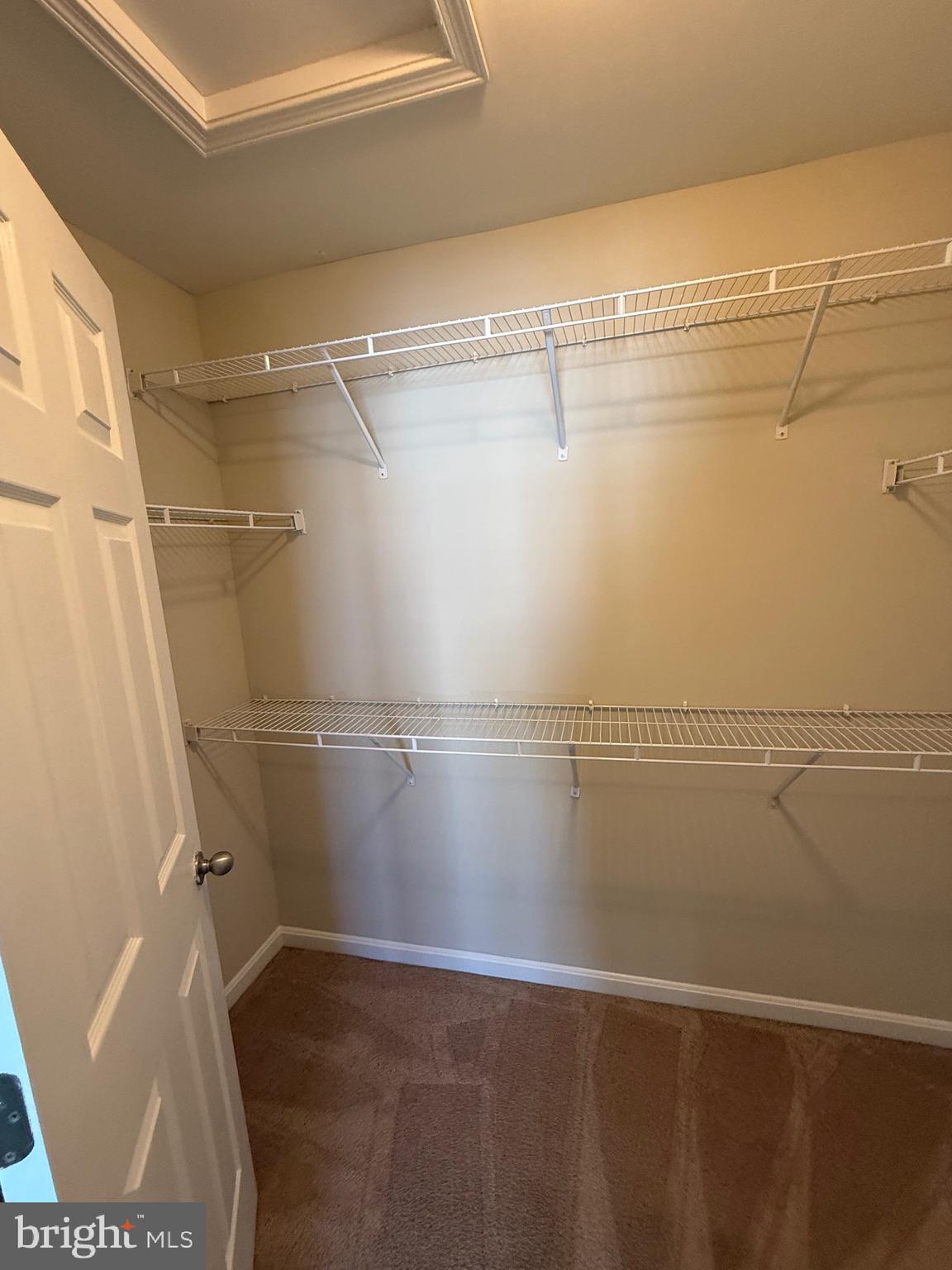 EASTGATE SQUARE - Residential