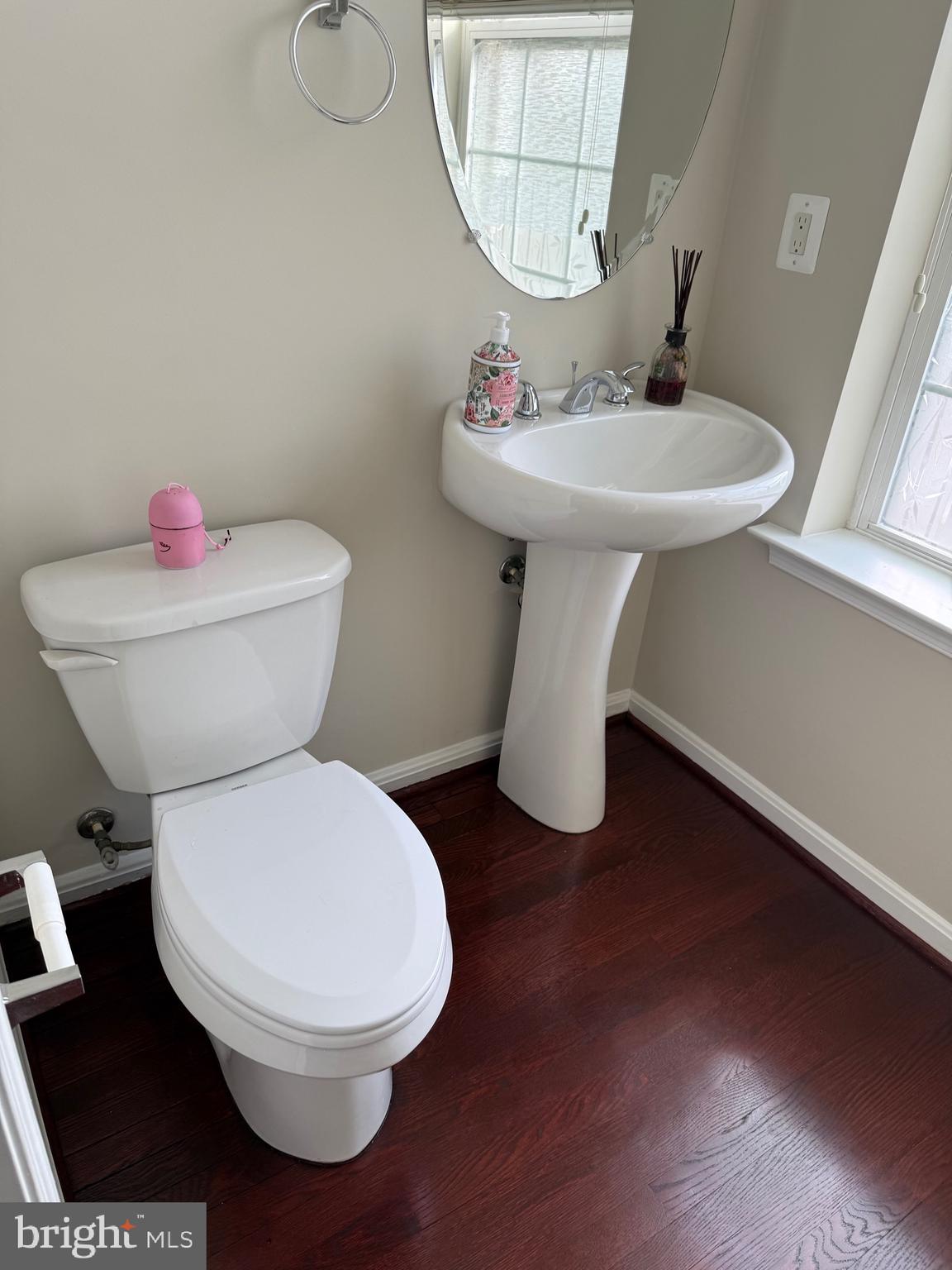 EASTGATE SQUARE - Residential