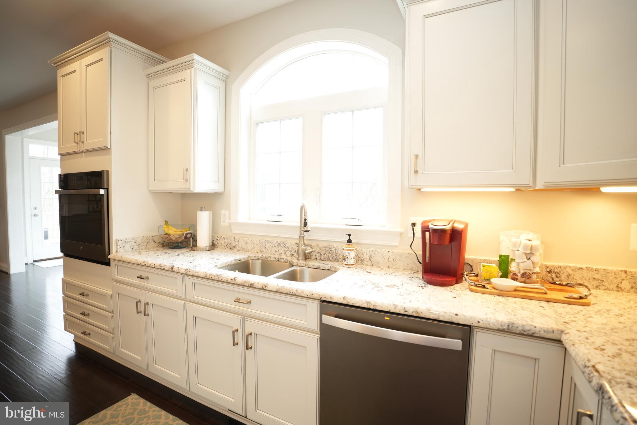 TWIN PONDS - Residential