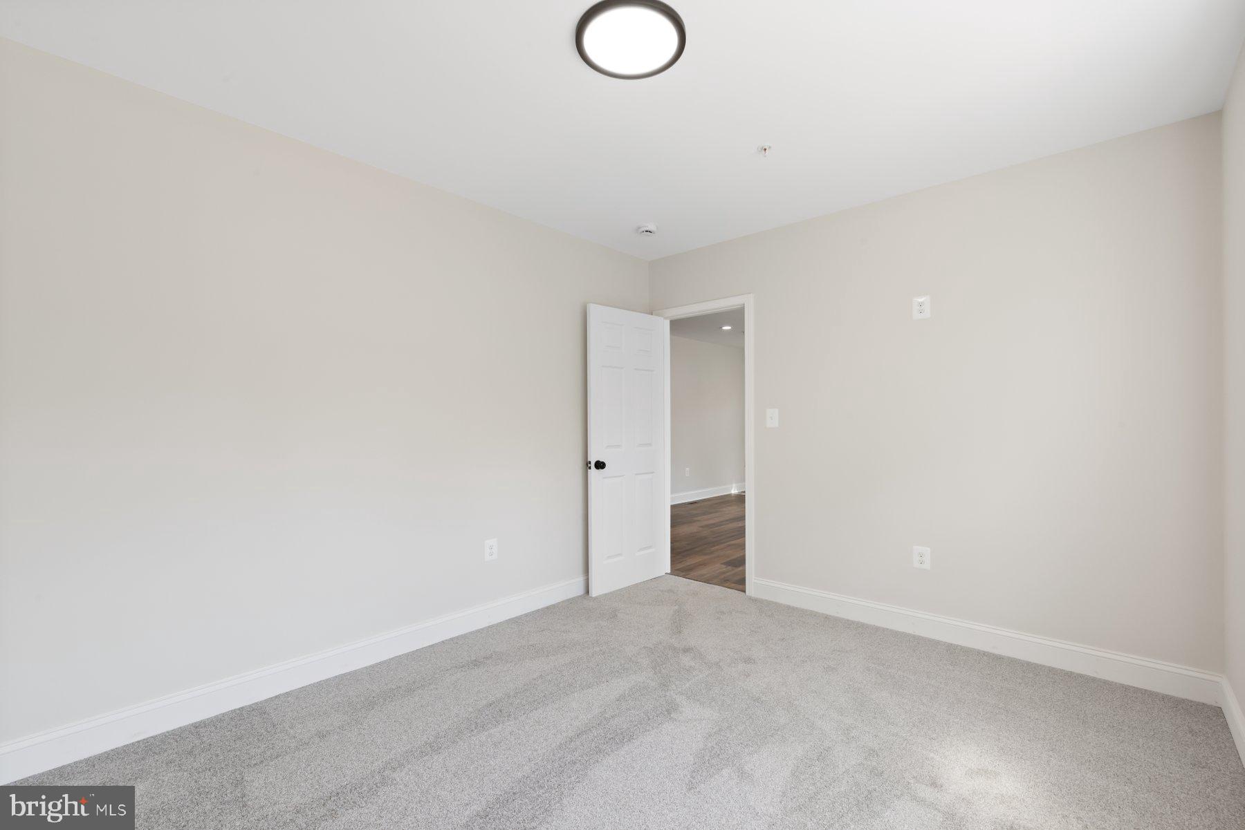 FAIRMOUNT HEIGHTS - Residential Lease