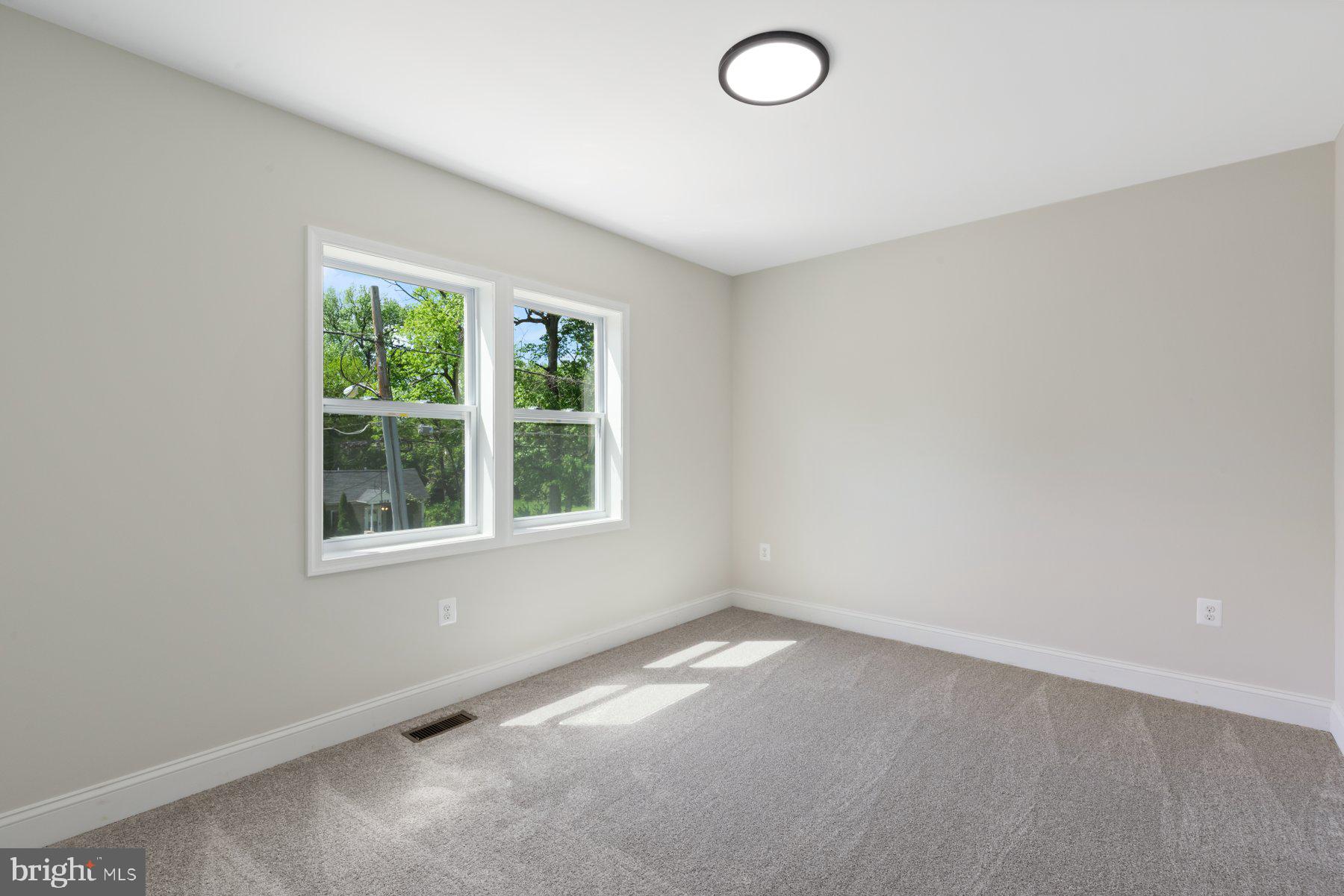 FAIRMOUNT HEIGHTS - Residential Lease