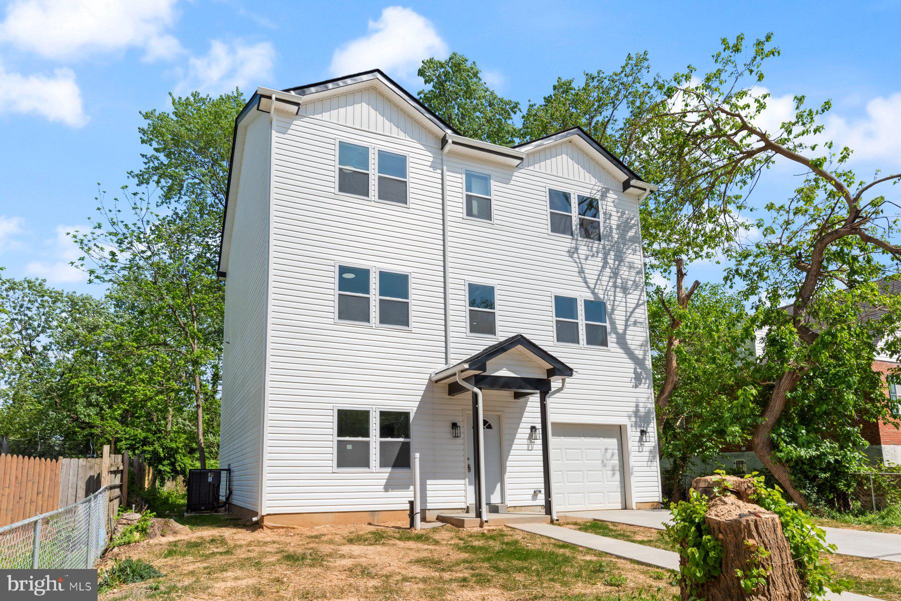 FAIRMOUNT HEIGHTS - Residential Lease