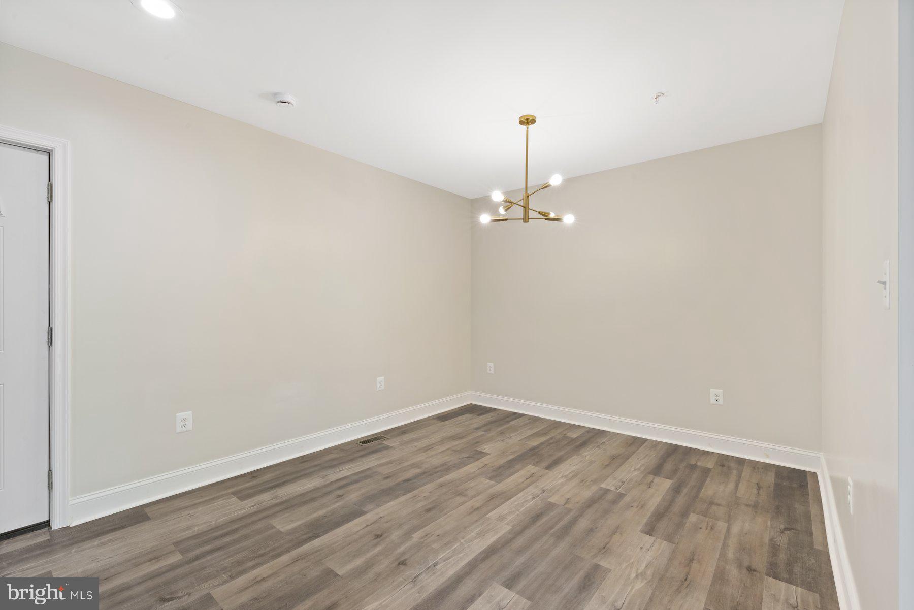 FAIRMOUNT HEIGHTS - Residential Lease