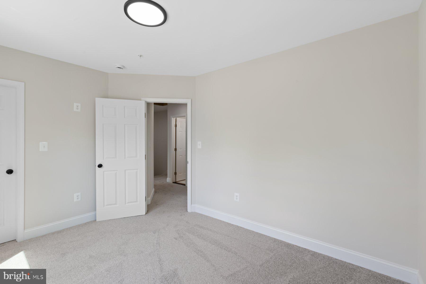 FAIRMOUNT HEIGHTS - Residential Lease