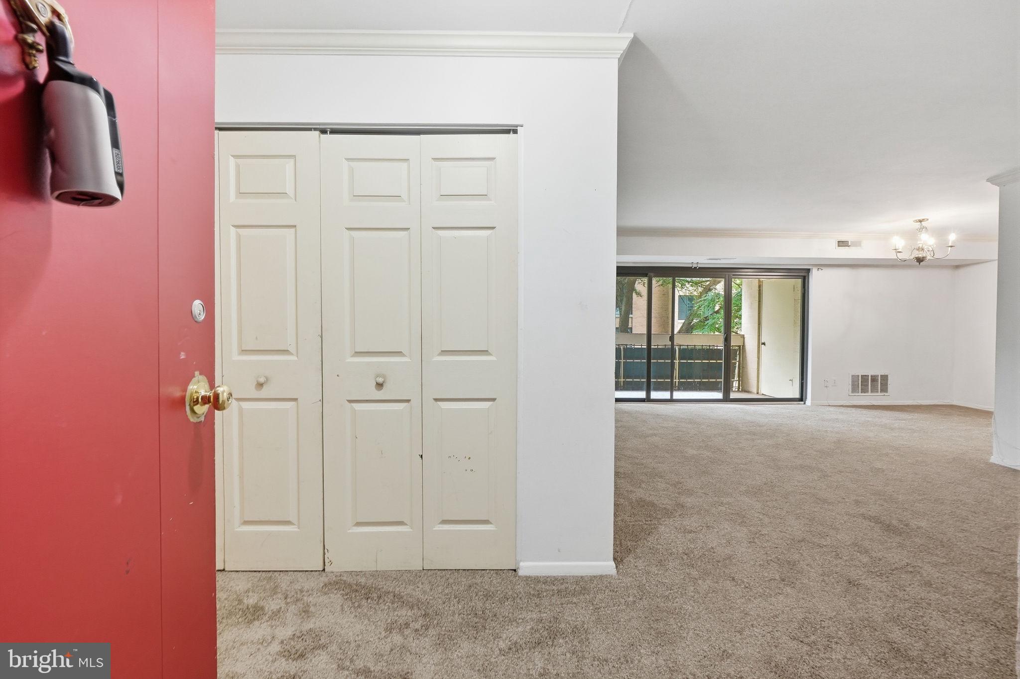 6143 LEESBURG 301