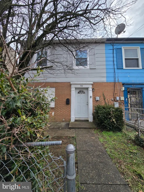MLS: DCDC2245752