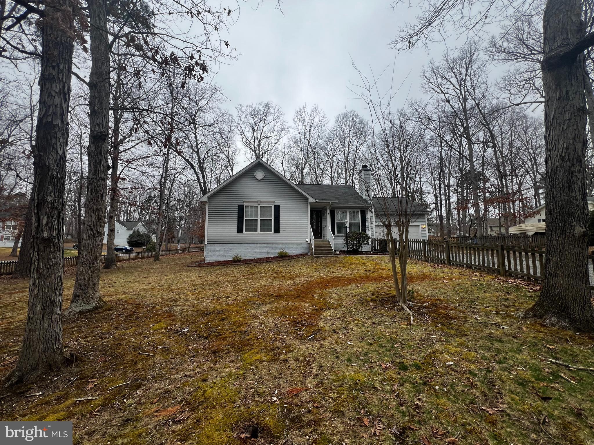 LAKE LAND OR - Residential