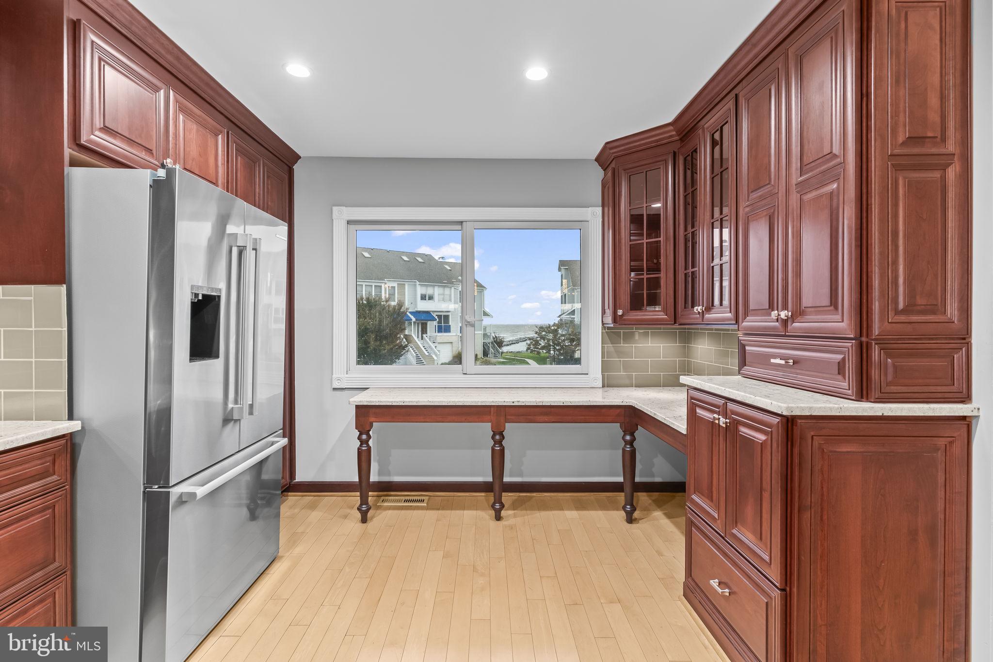 WINDWARD KEY - Residential