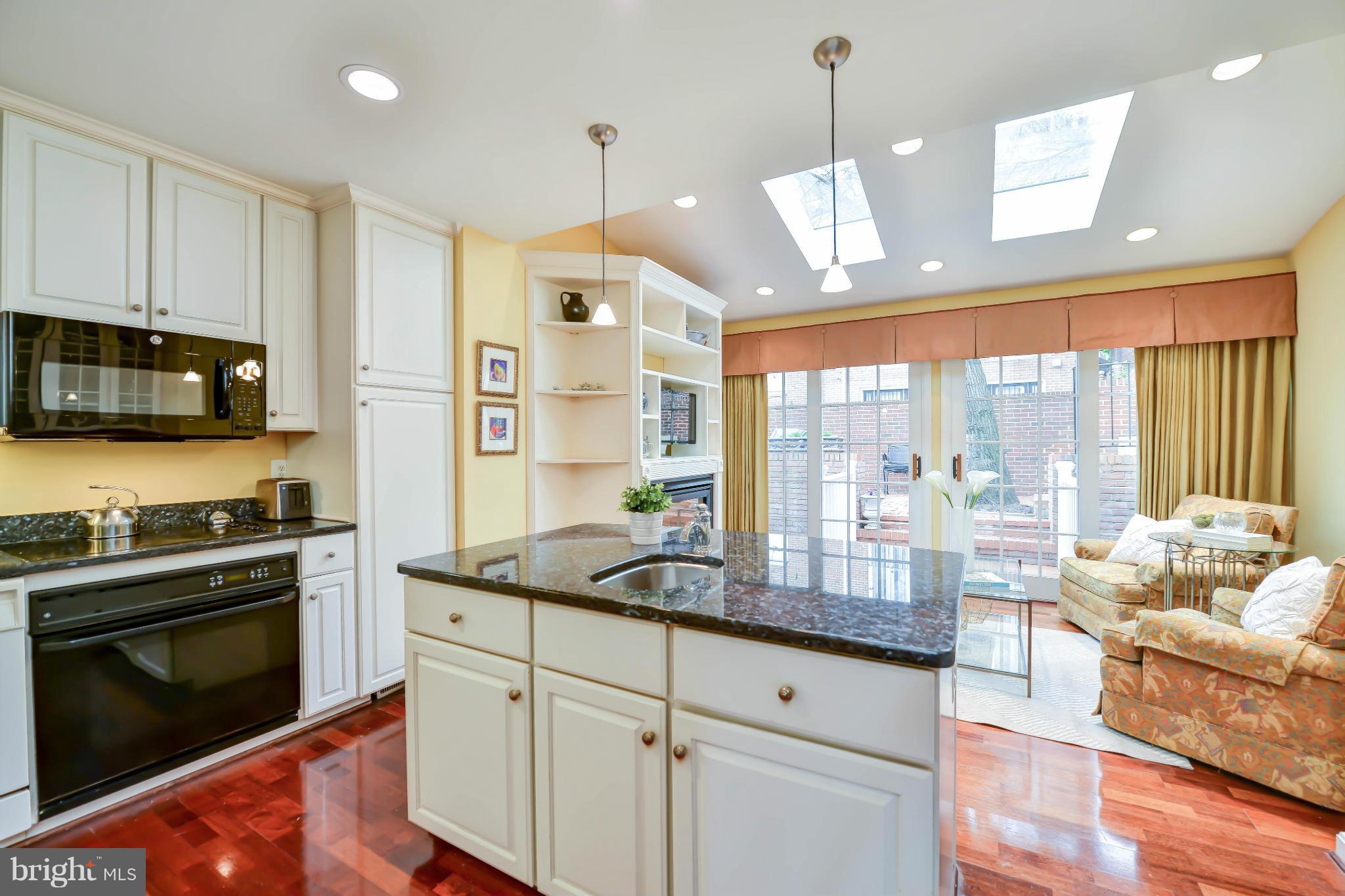 POMMANDER - Residential