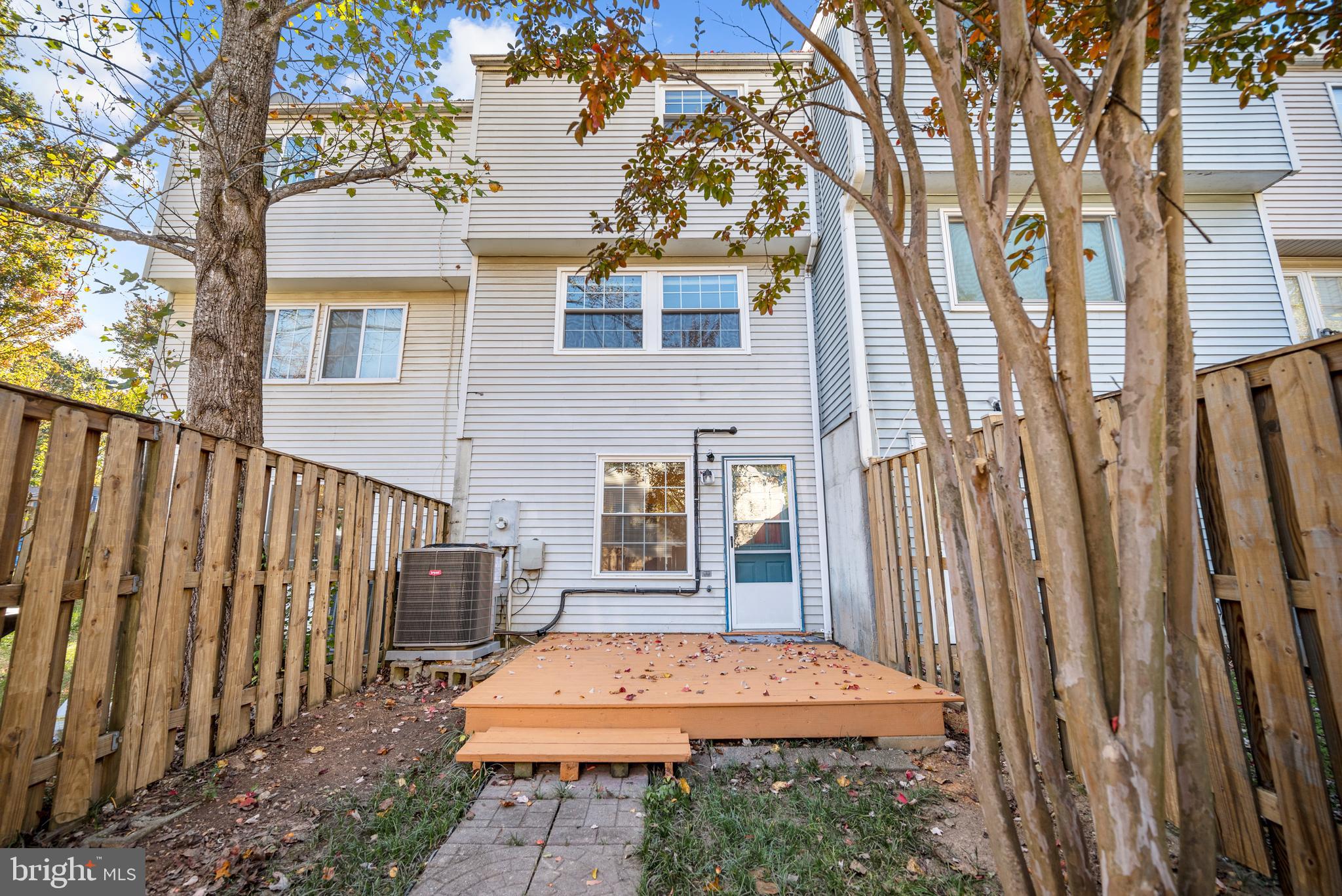 NEWINGTON FOREST - Residential Lease