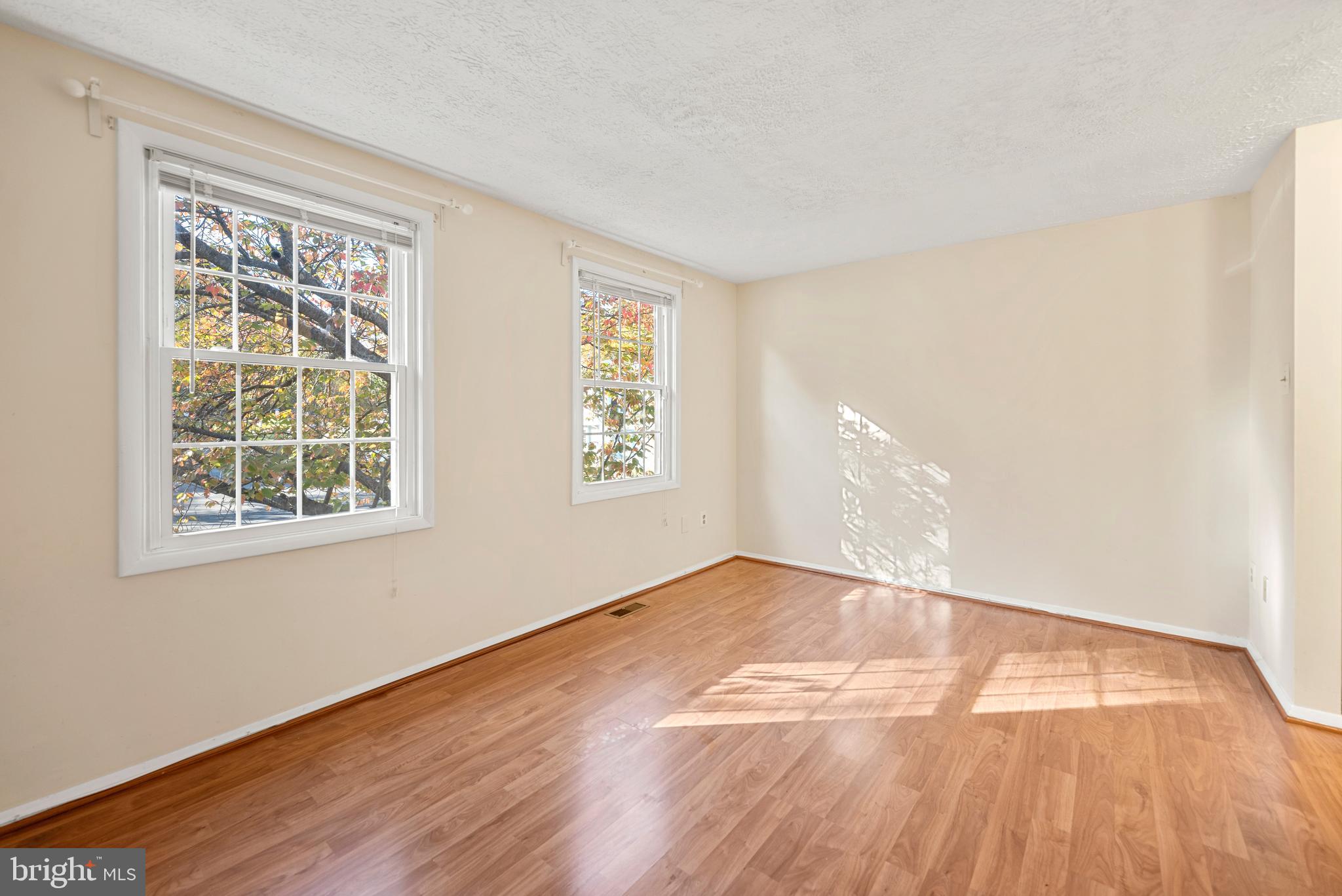 NEWINGTON FOREST - Residential Lease