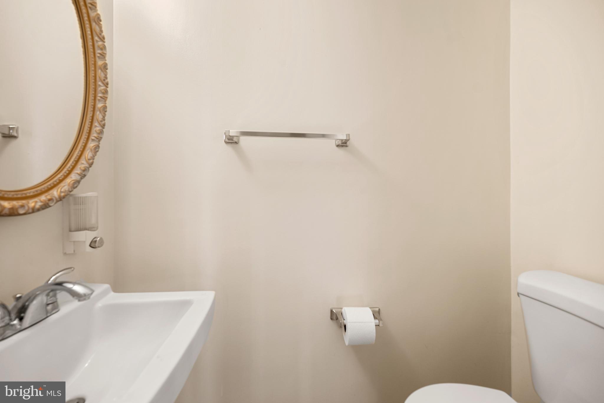 NEWINGTON FOREST - Residential Lease