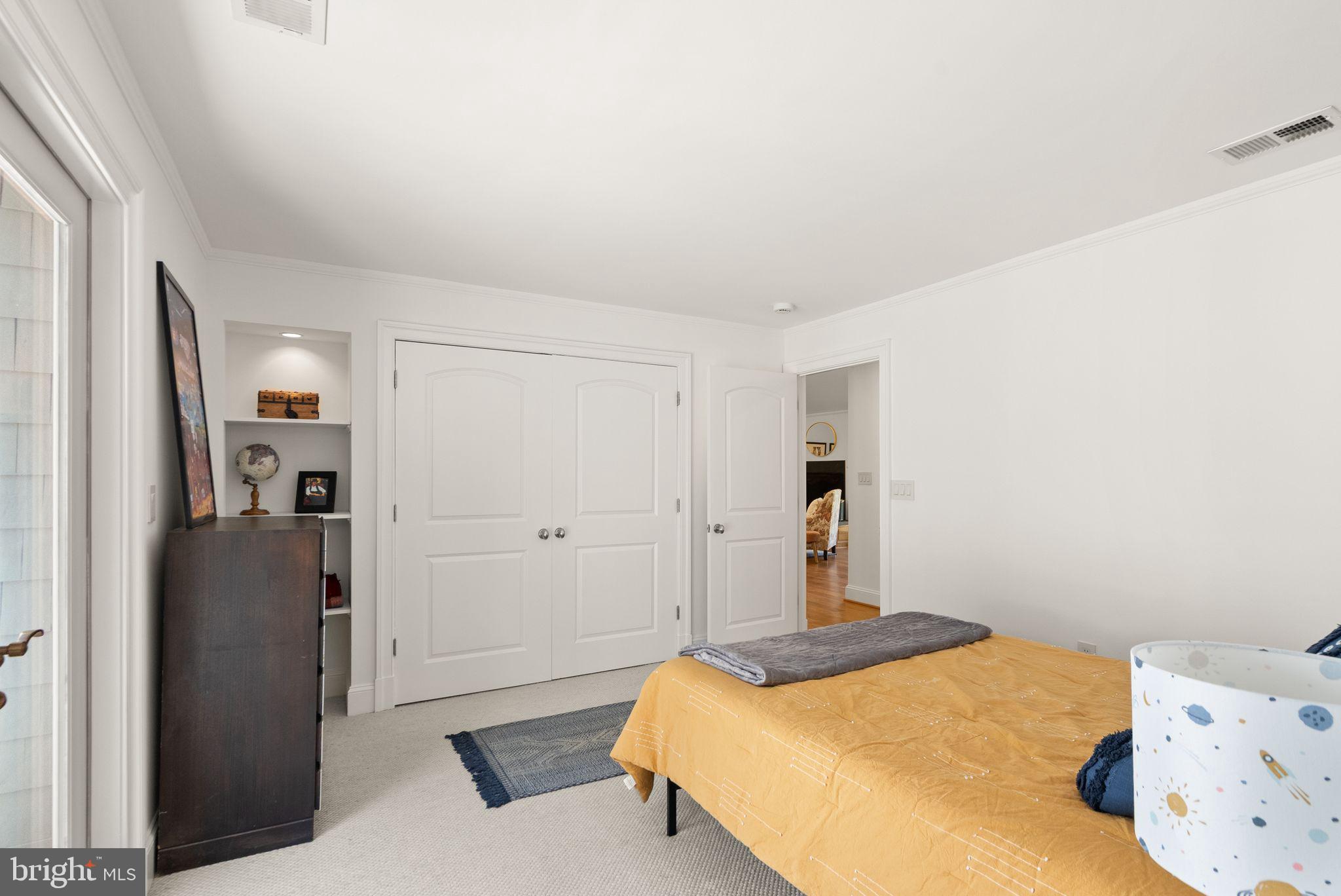 ASPEN HILL - Residential