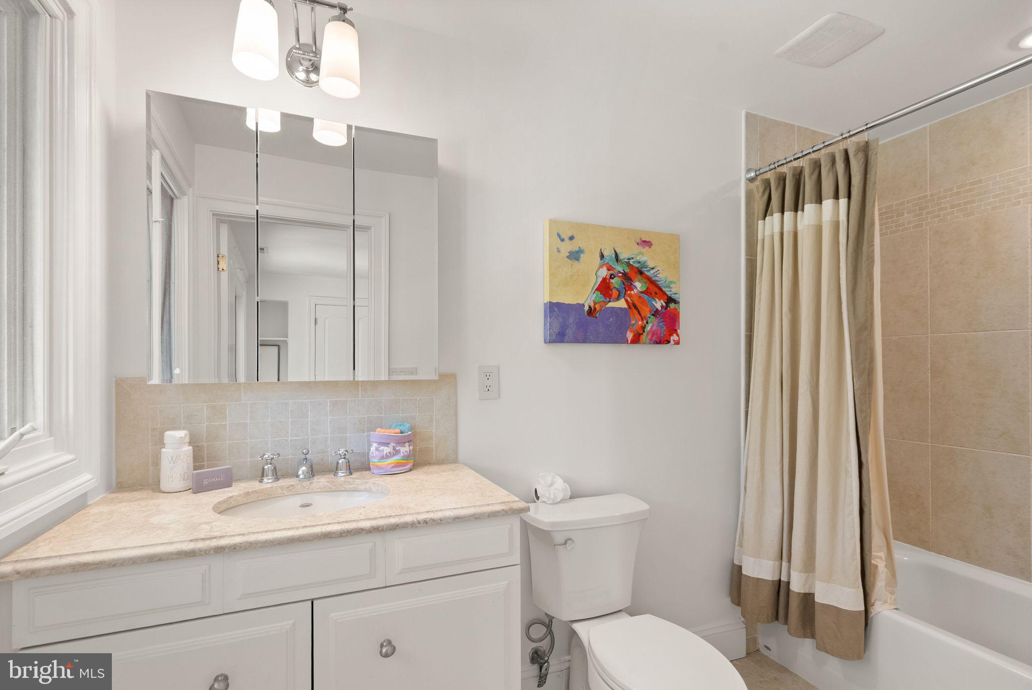 ASPEN HILL - Residential