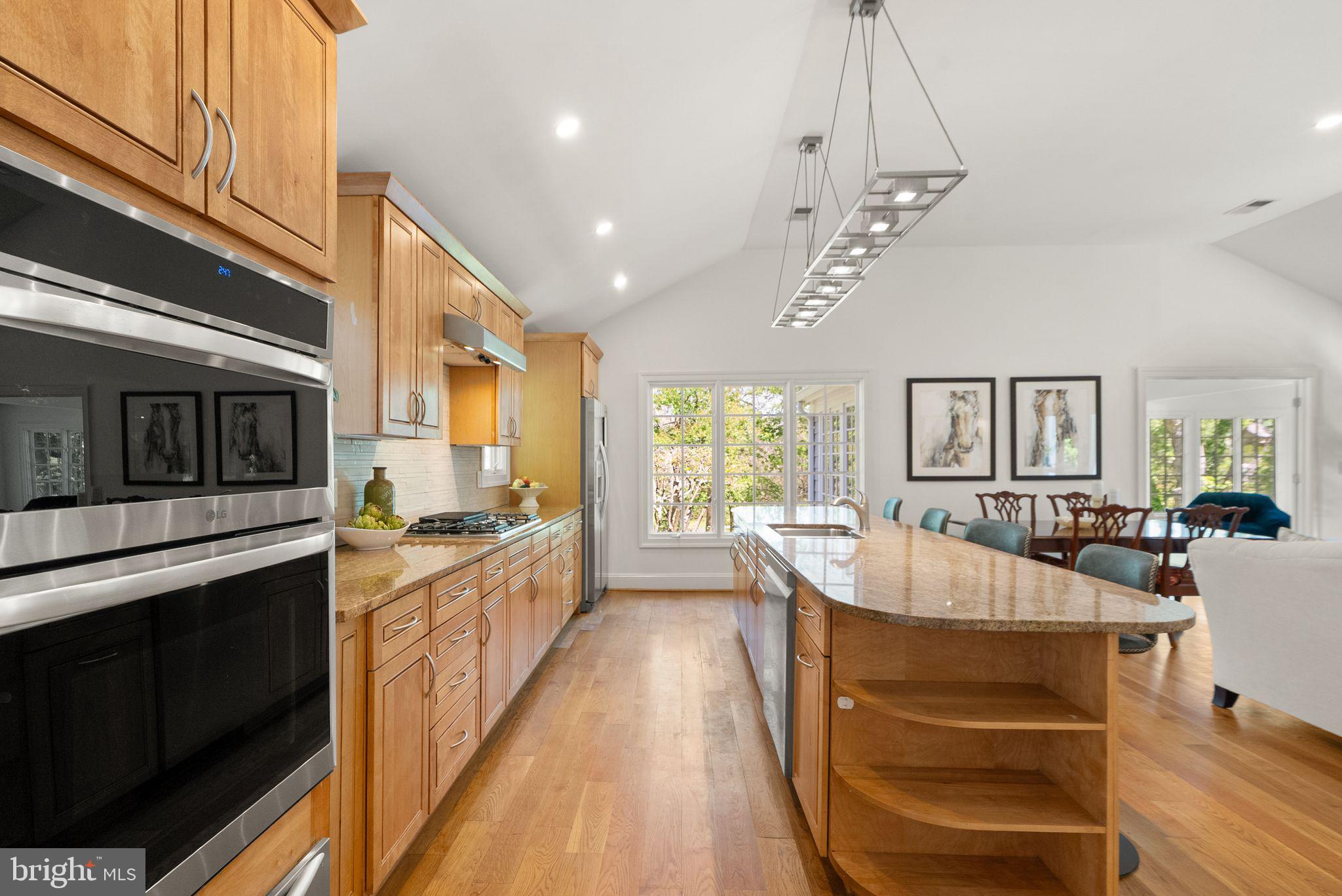 ASPEN HILL - Residential