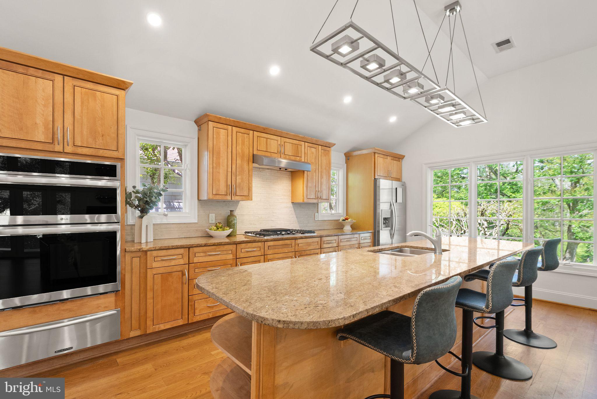 ASPEN HILL - Residential