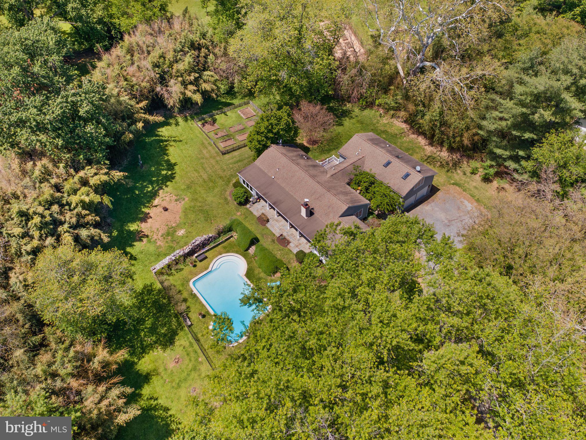 ASPEN HILL - Residential