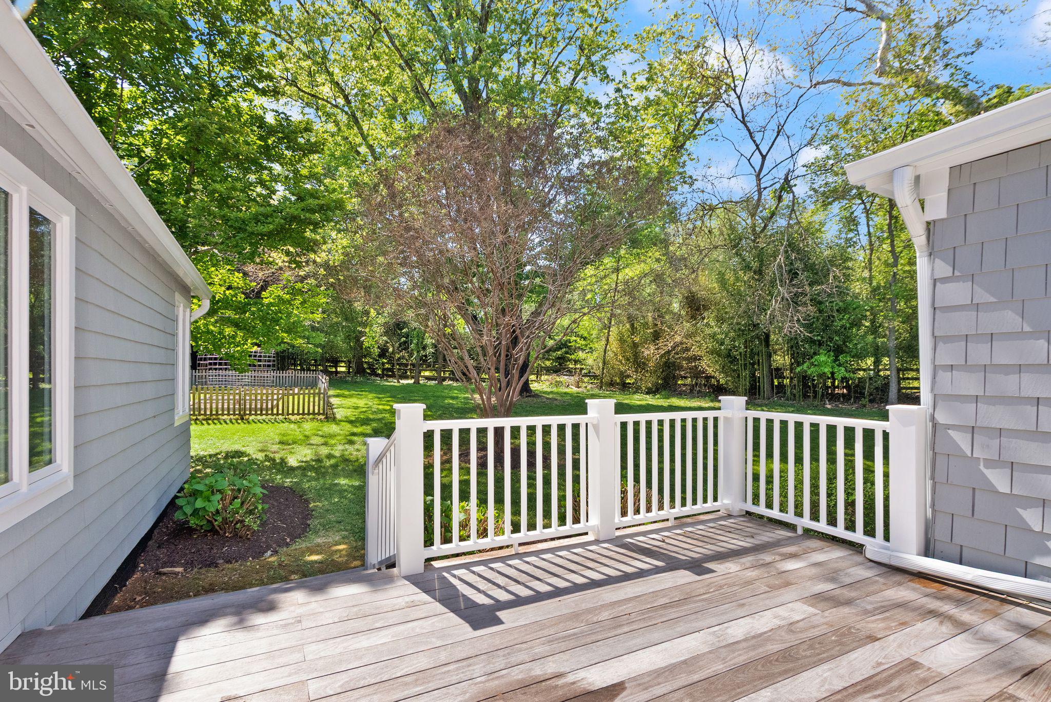 ASPEN HILL - Residential