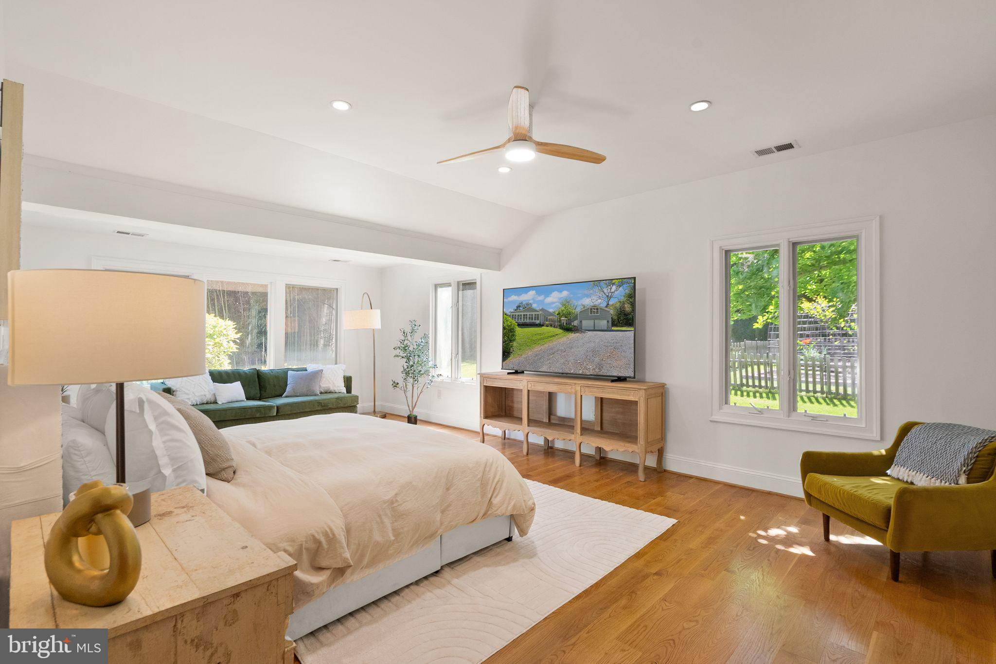 ASPEN HILL - Residential