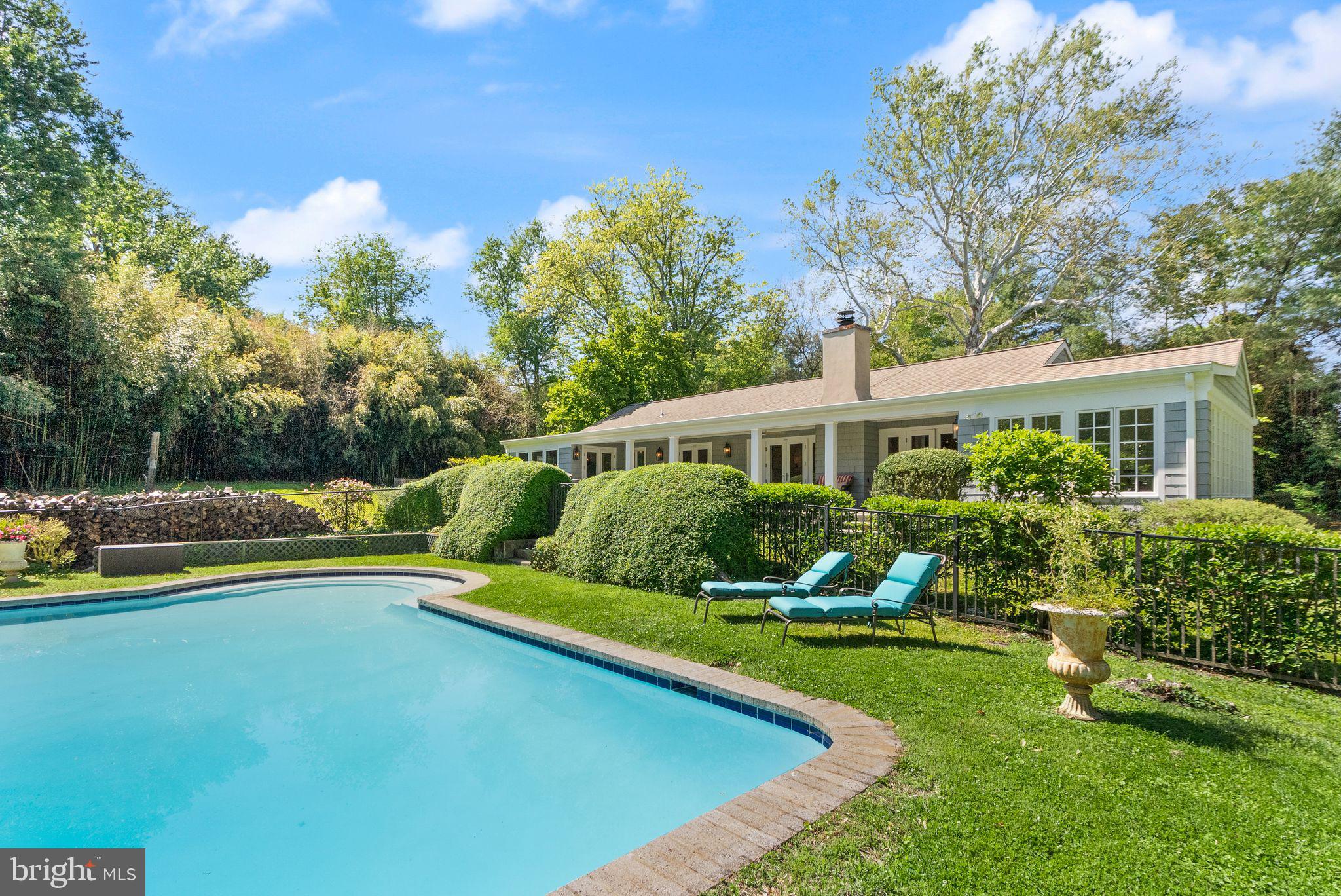 ASPEN HILL - Residential