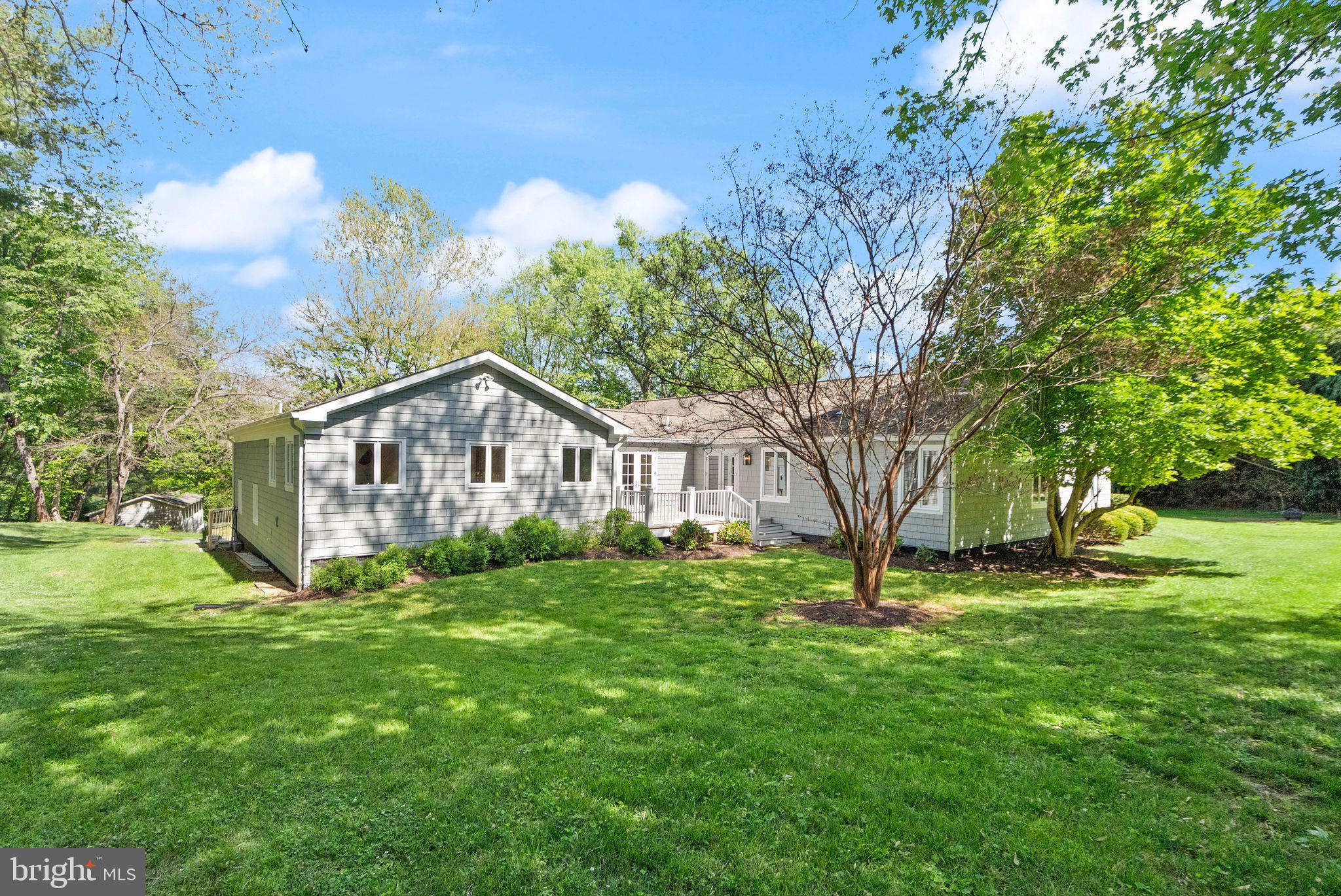 ASPEN HILL - Residential