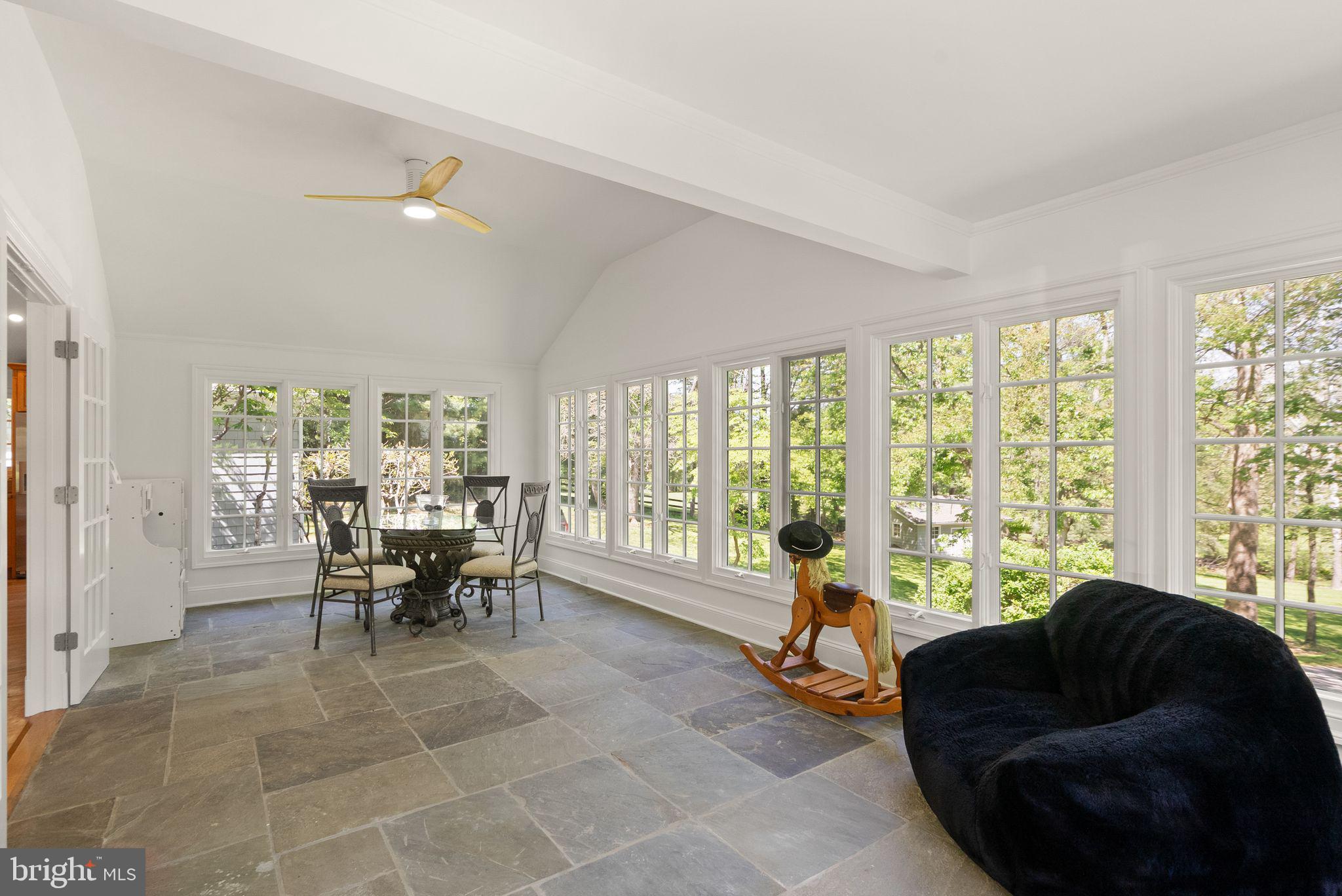 ASPEN HILL - Residential