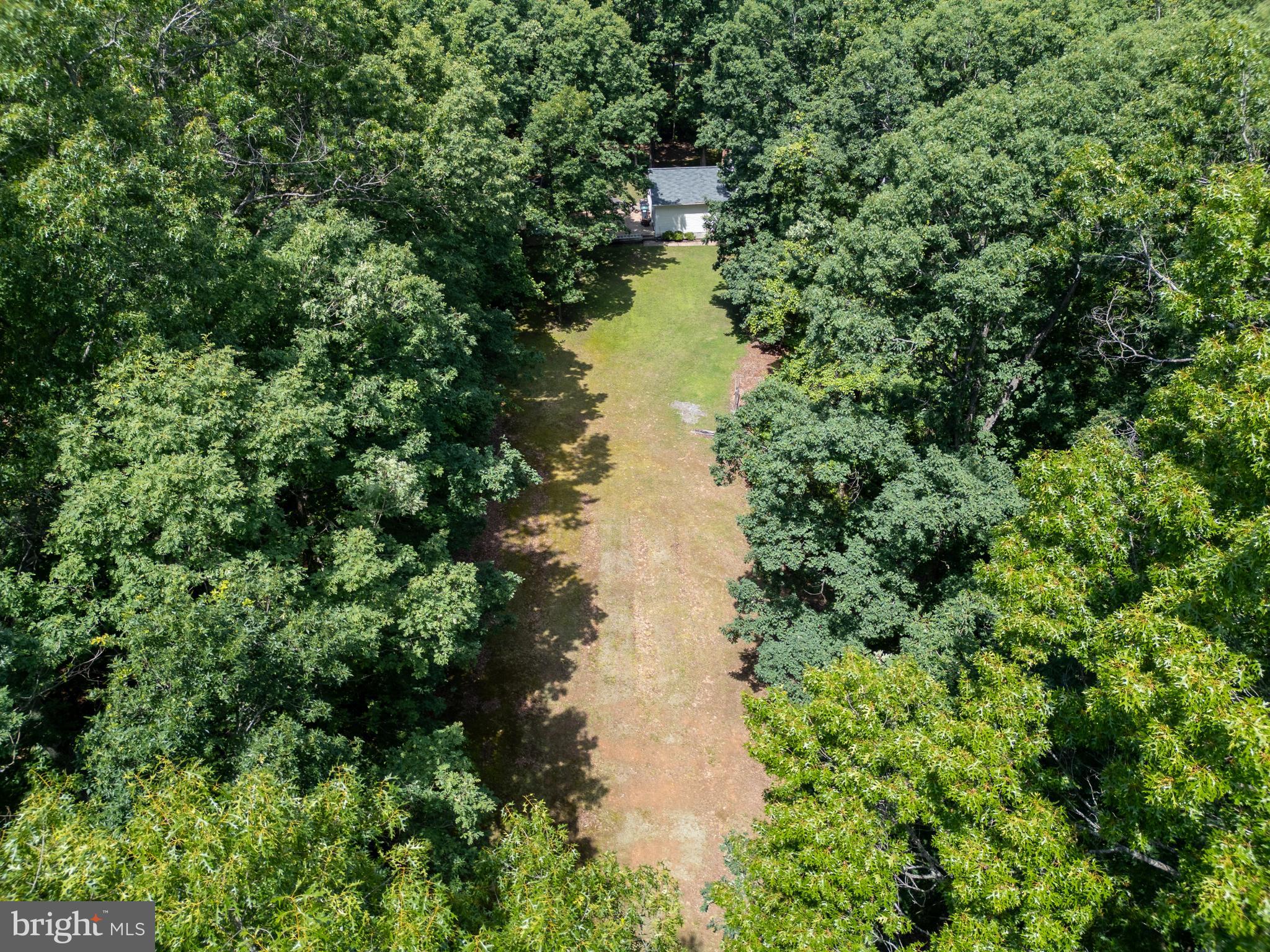 MOTTS RUN ESTATES - Residential