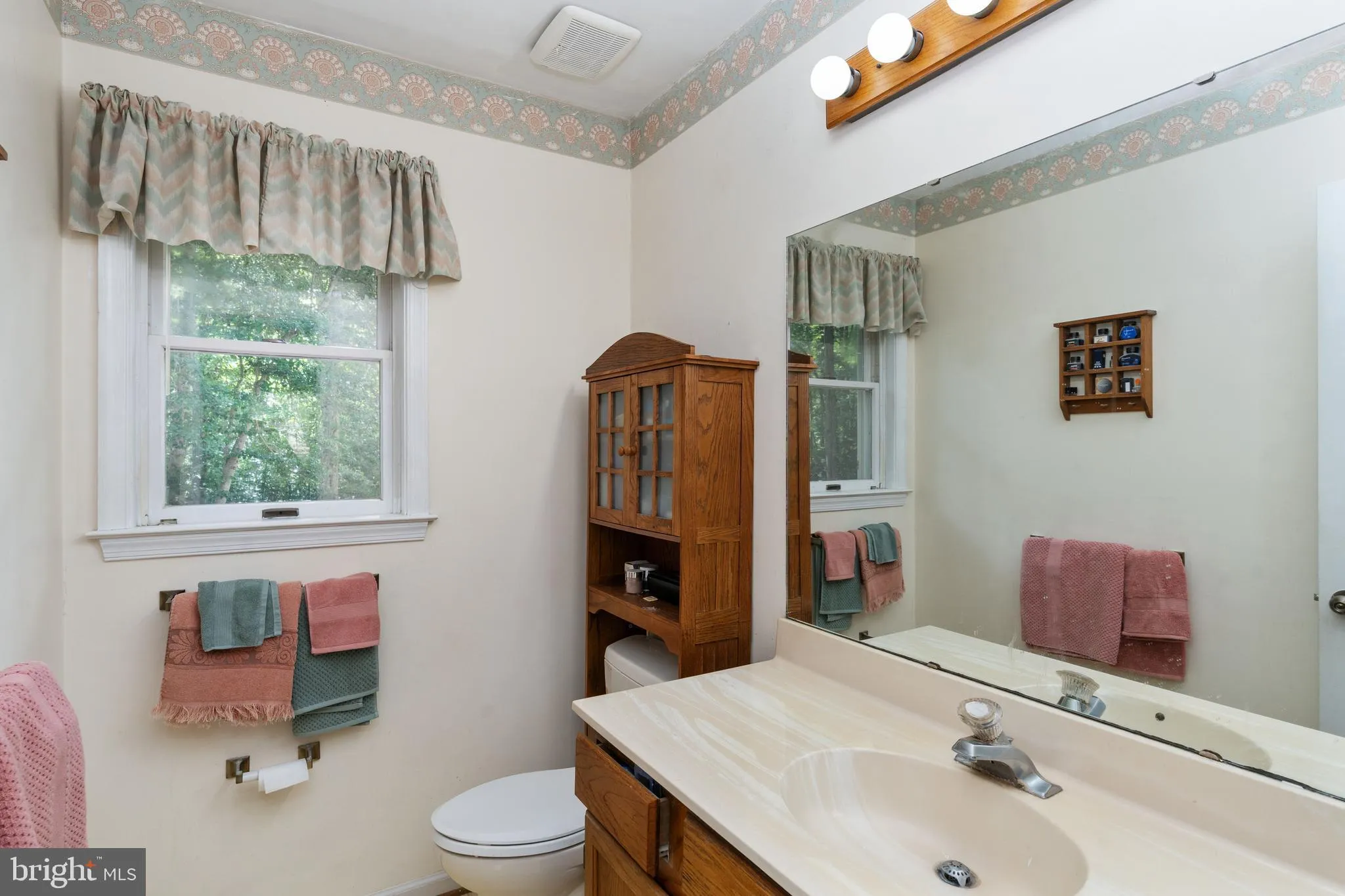 Fredericksburg, Virginia 22407, United States, 4 Bedrooms Bedrooms, ,3 BathroomsBathrooms,Residential,Active,193127