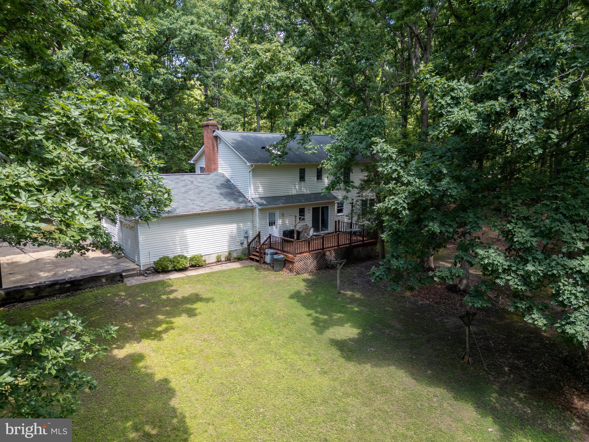 MOTTS RUN ESTATES - Residential