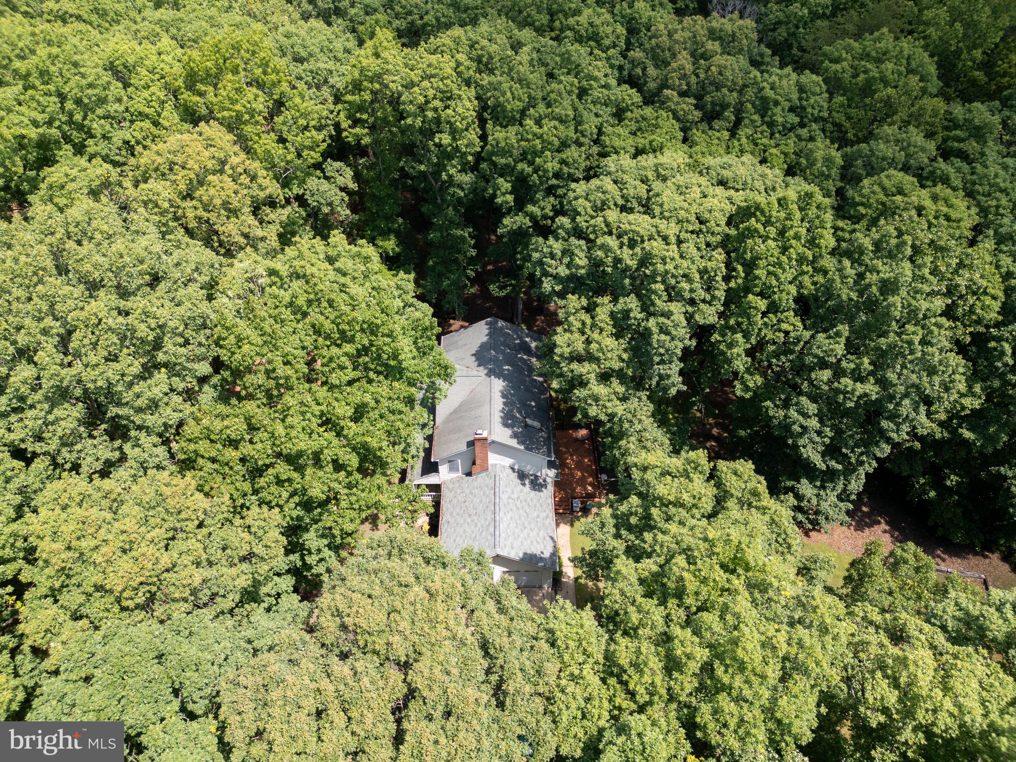 MOTTS RUN ESTATES - Residential