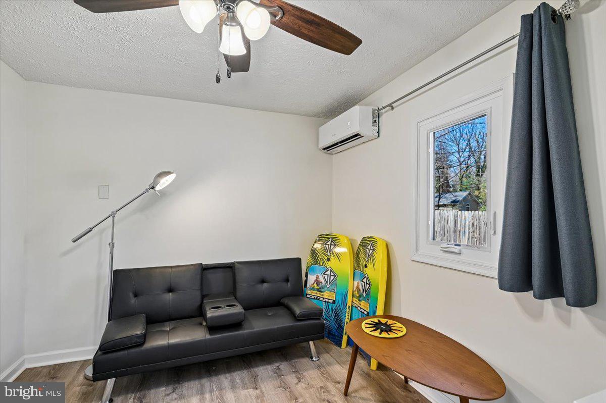 HERALD HARBOR - Residential