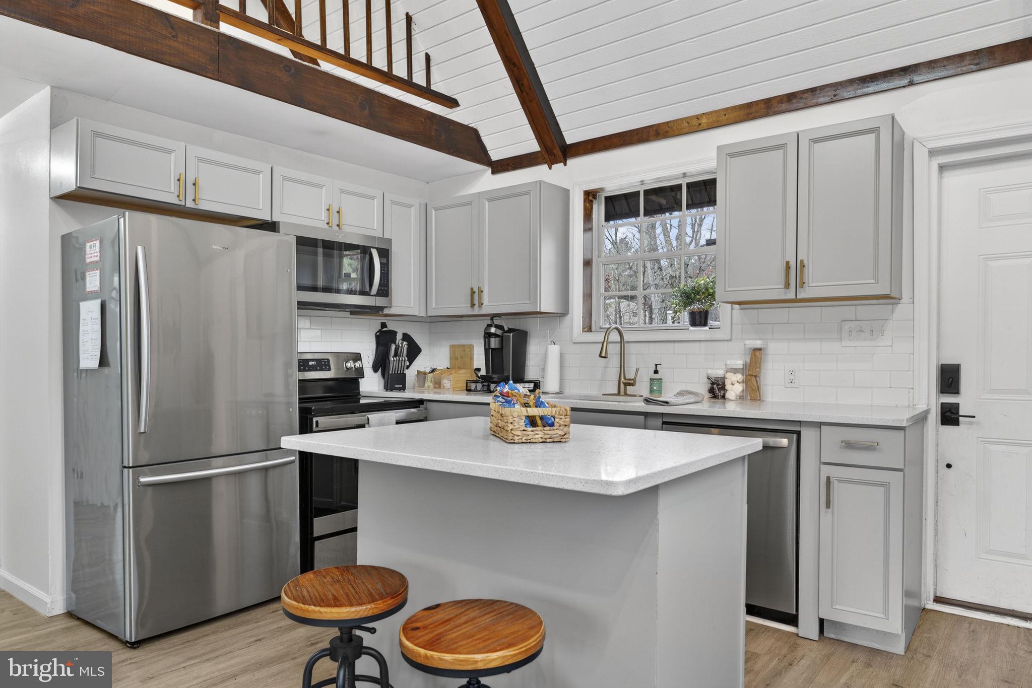 CEDAR RUN - Residential