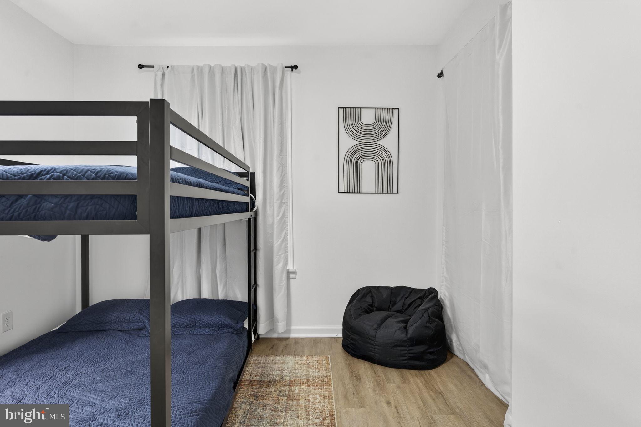 CEDAR RUN - Residential