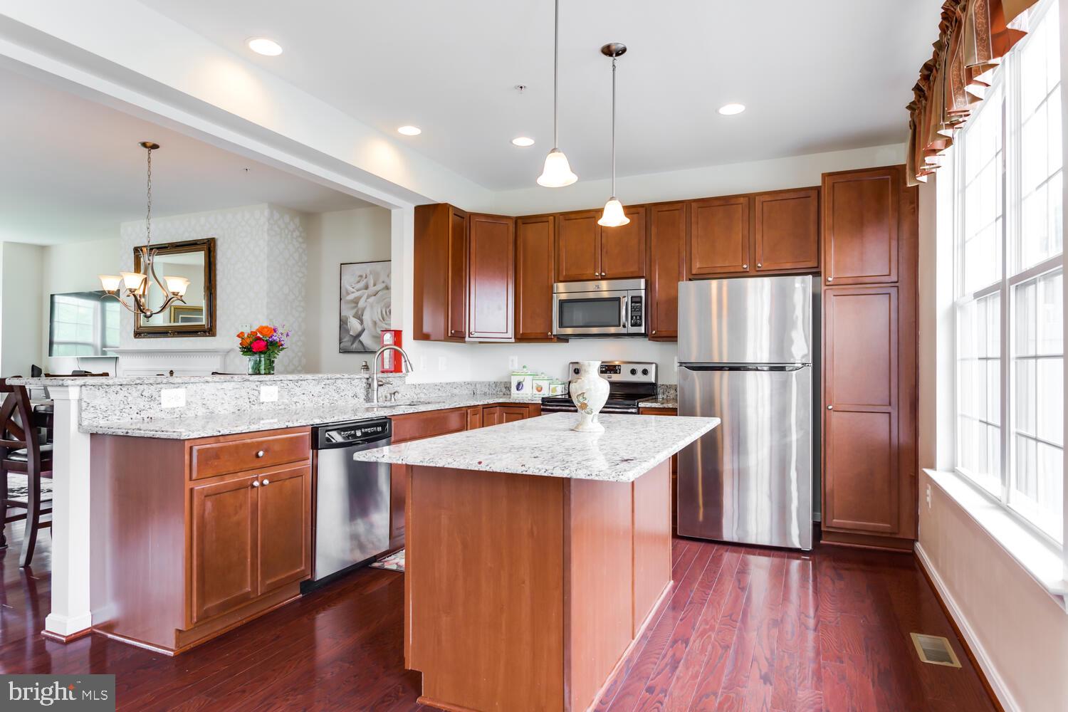 STEEPLECHASE - Residential