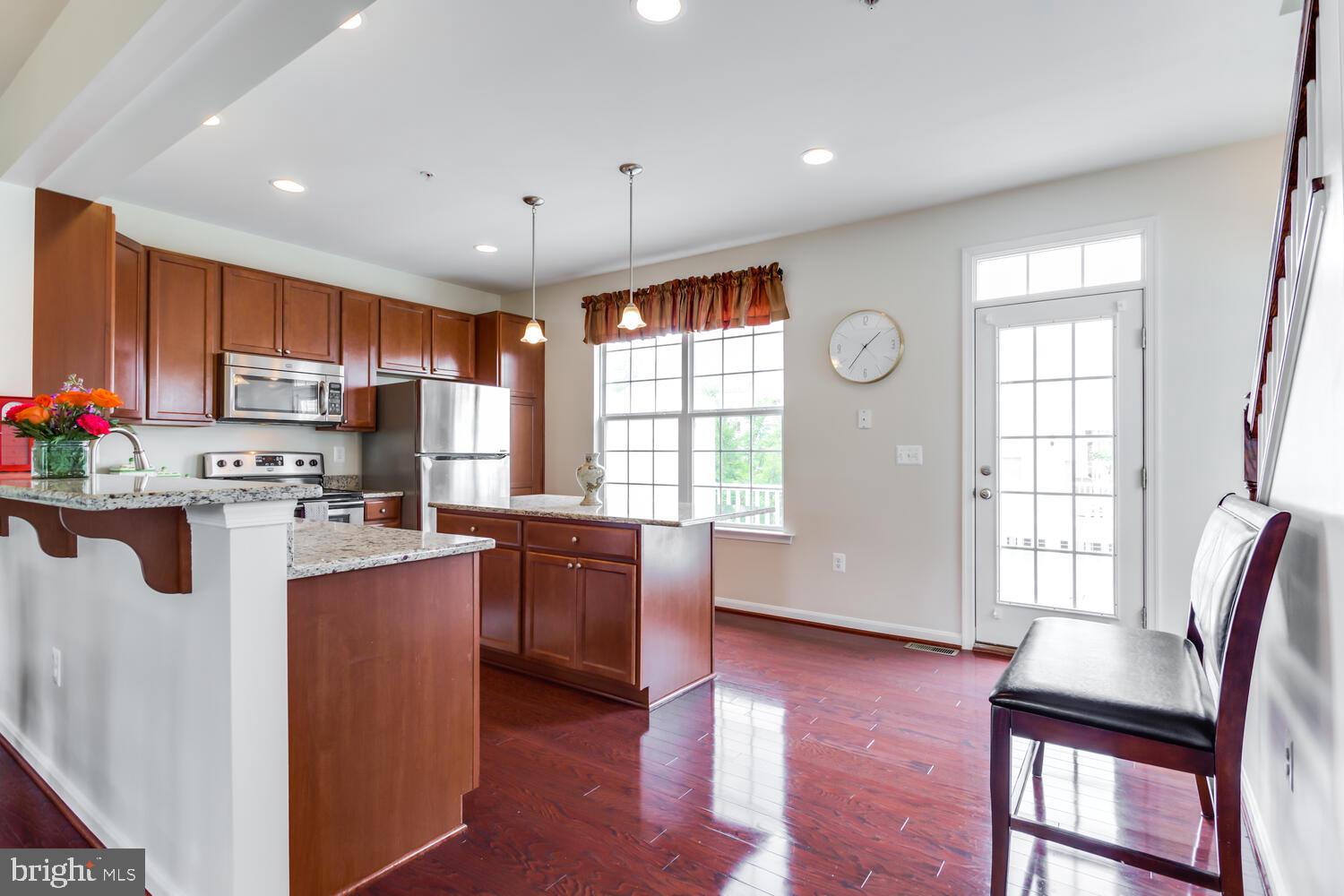 STEEPLECHASE - Residential