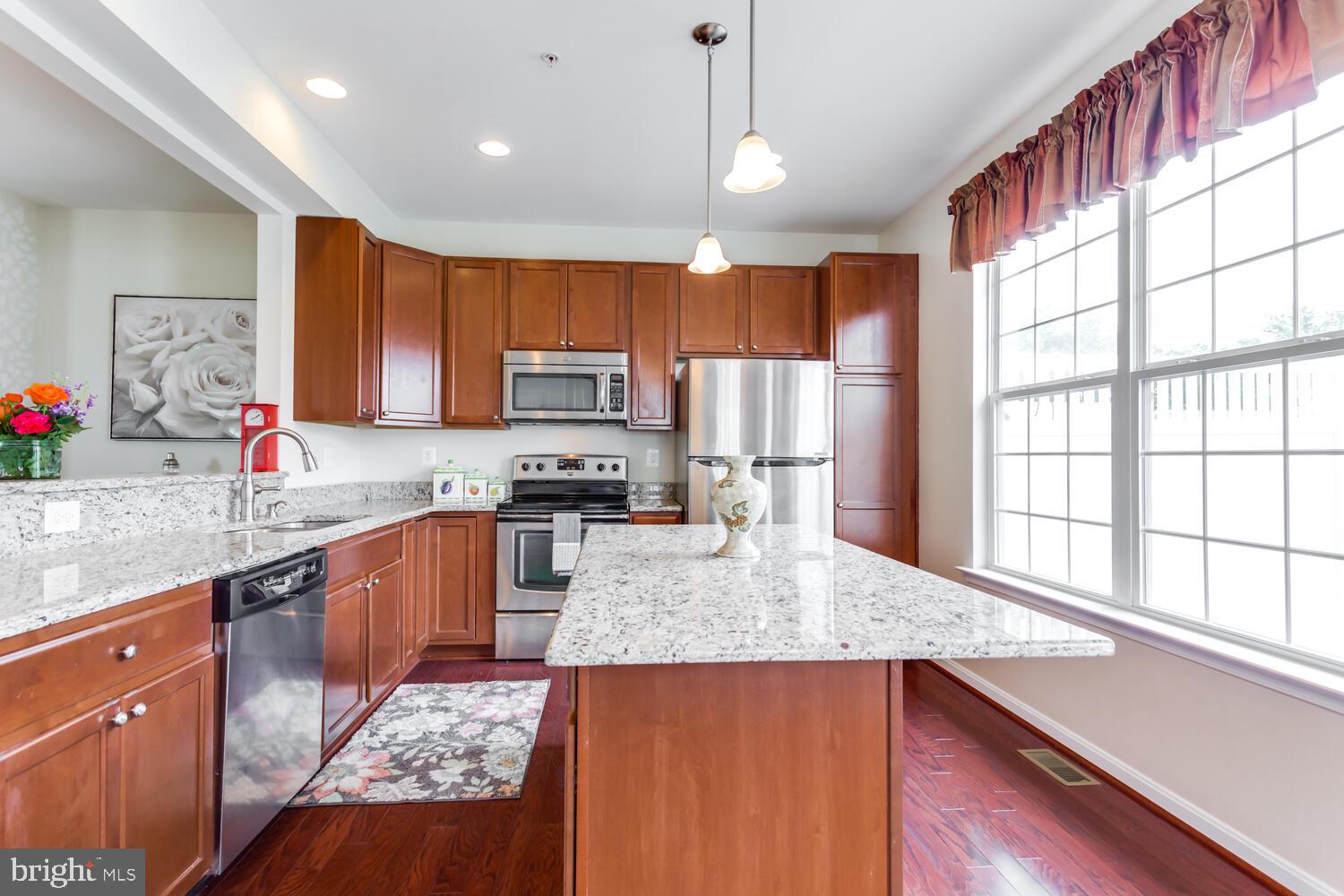 STEEPLECHASE - Residential