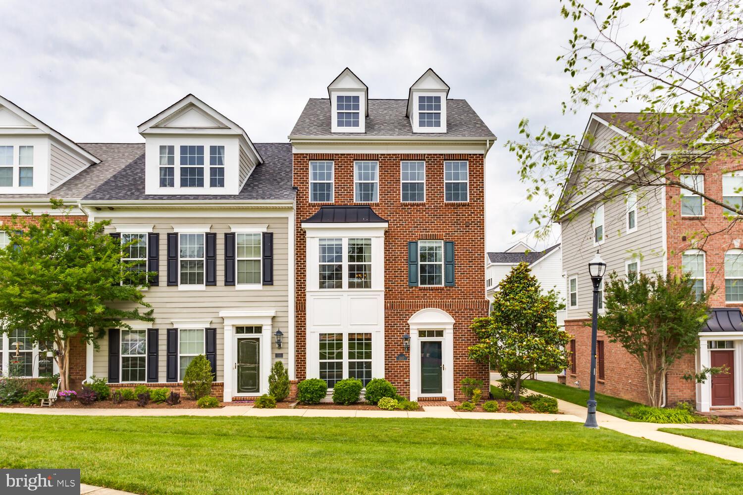 STEEPLECHASE - Residential