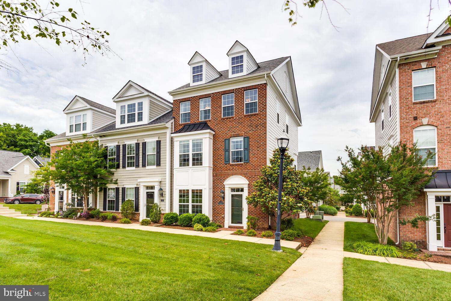 STEEPLECHASE - Residential