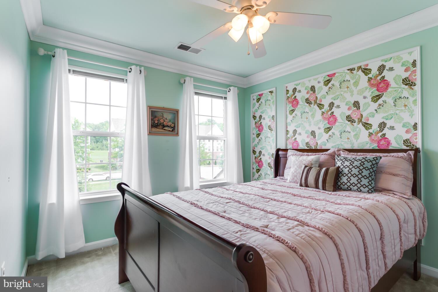 STEEPLECHASE - Residential