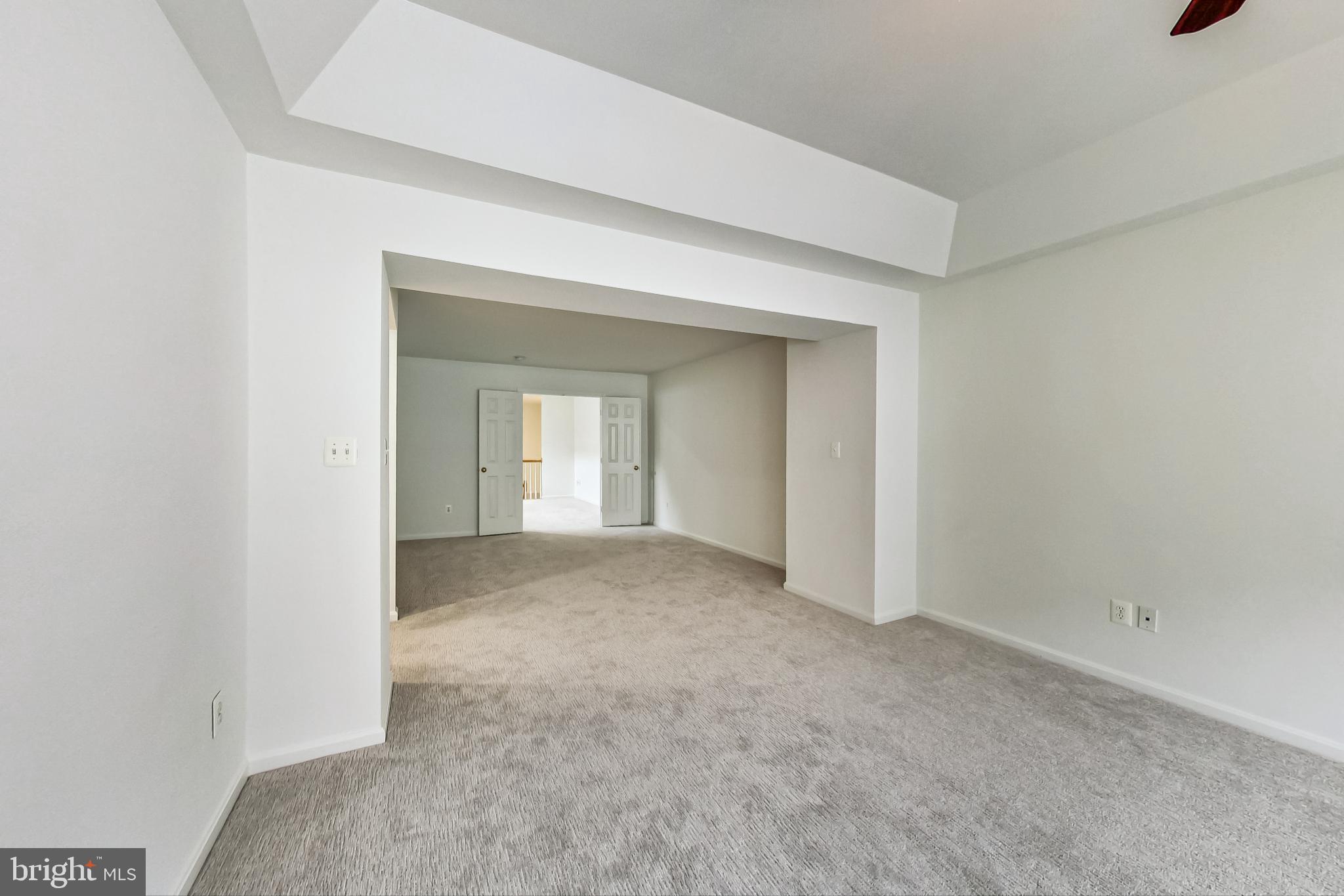 BELMONT TOWN CENTER - Residential