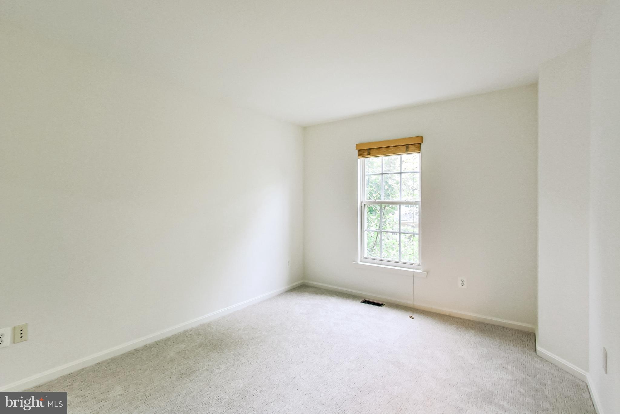 BELMONT TOWN CENTER - Residential