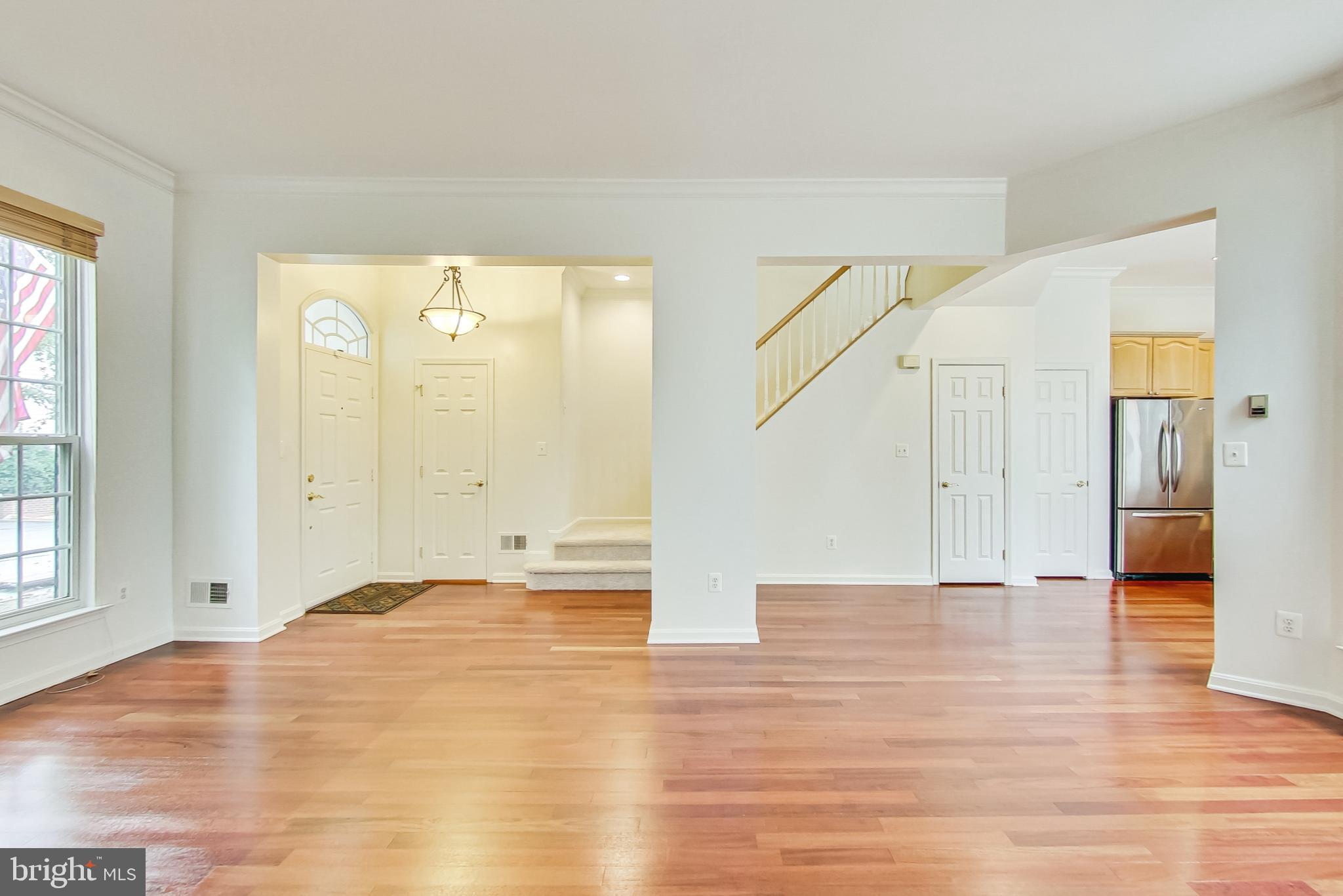 BELMONT TOWN CENTER - Residential