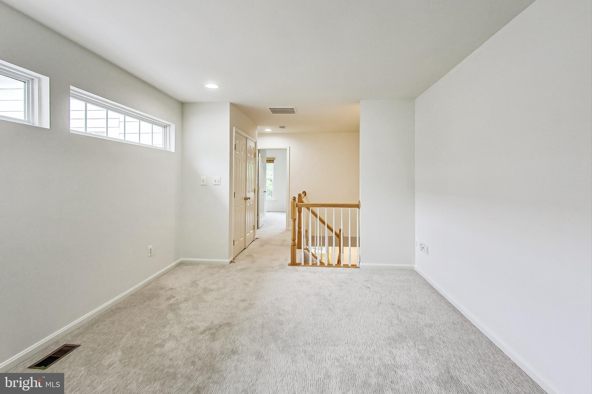 BELMONT TOWN CENTER - Residential