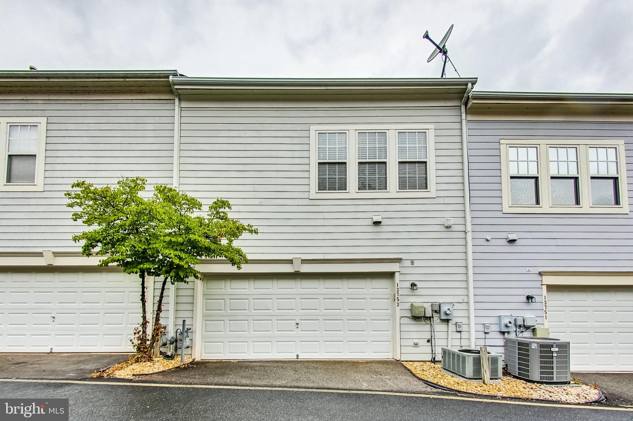 BELMONT TOWN CENTER - Residential