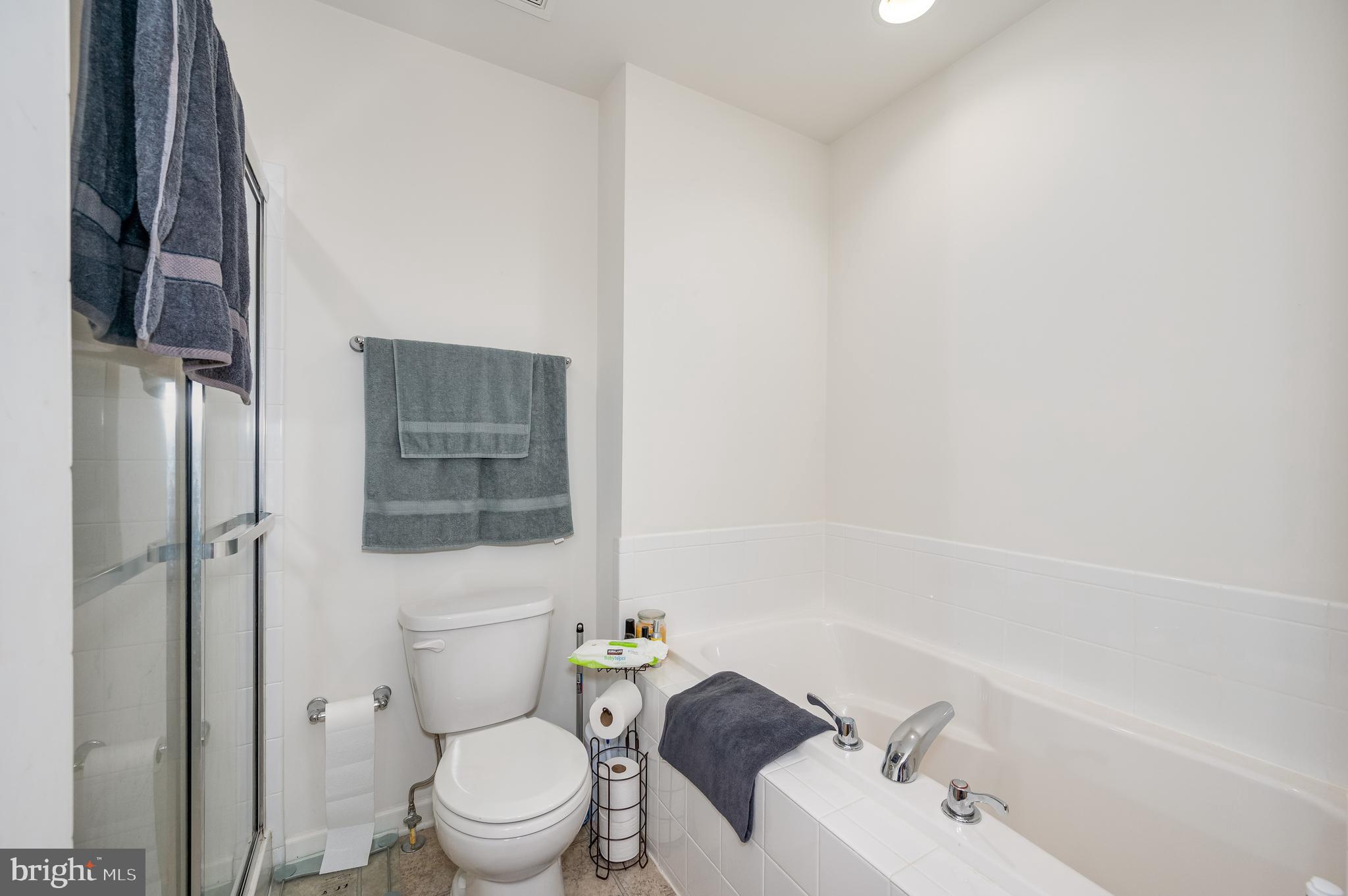 STONEBROOK VILLAGE - Residential