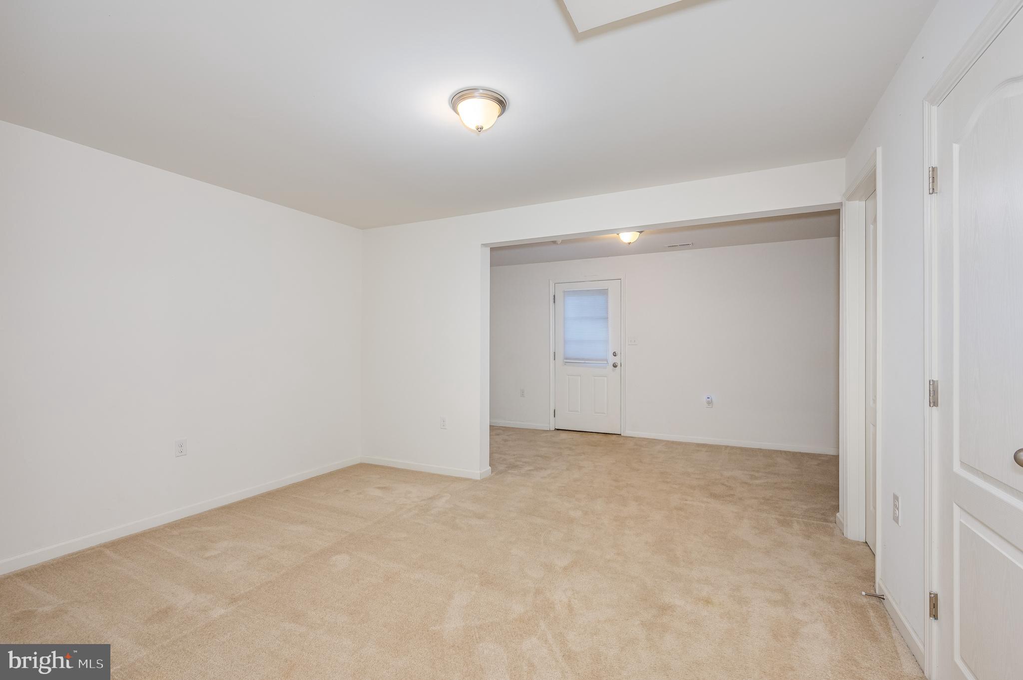 STONEBROOK VILLAGE - Residential