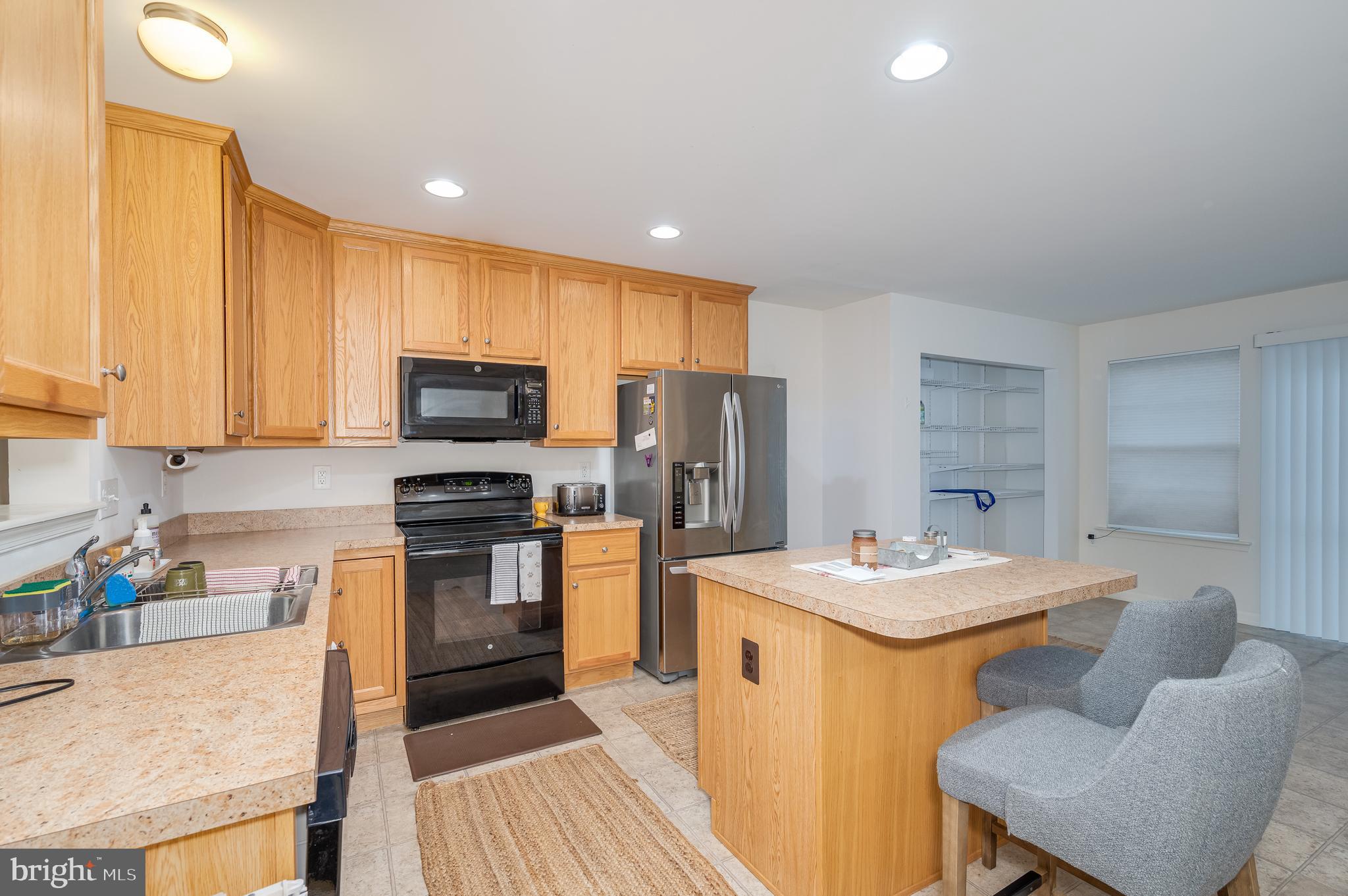 STONEBROOK VILLAGE - Residential