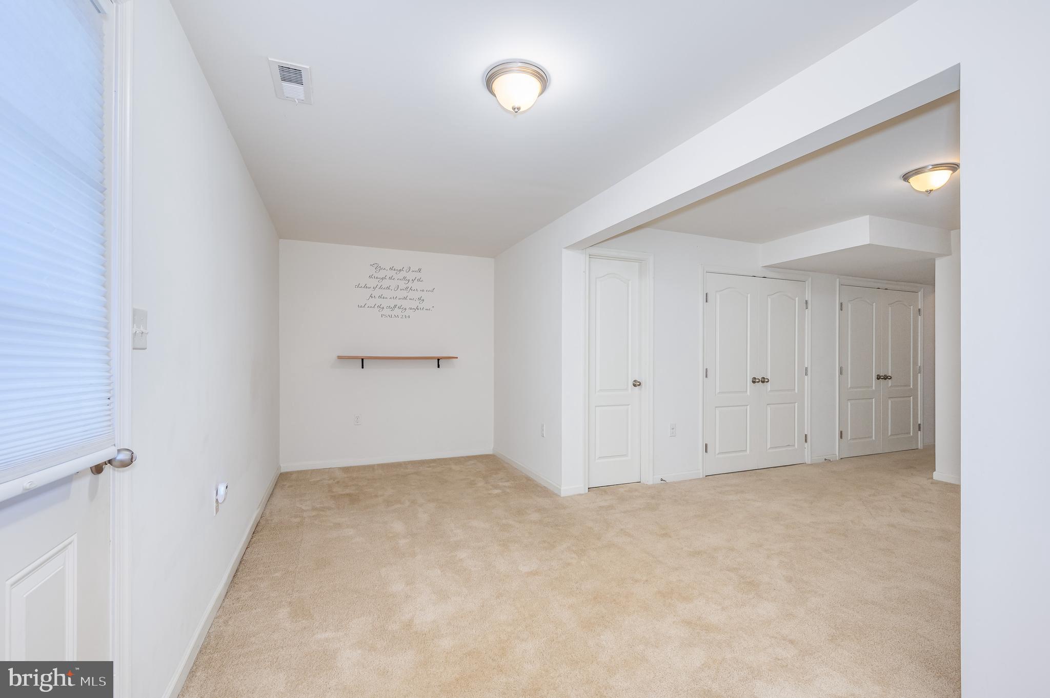 STONEBROOK VILLAGE - Residential