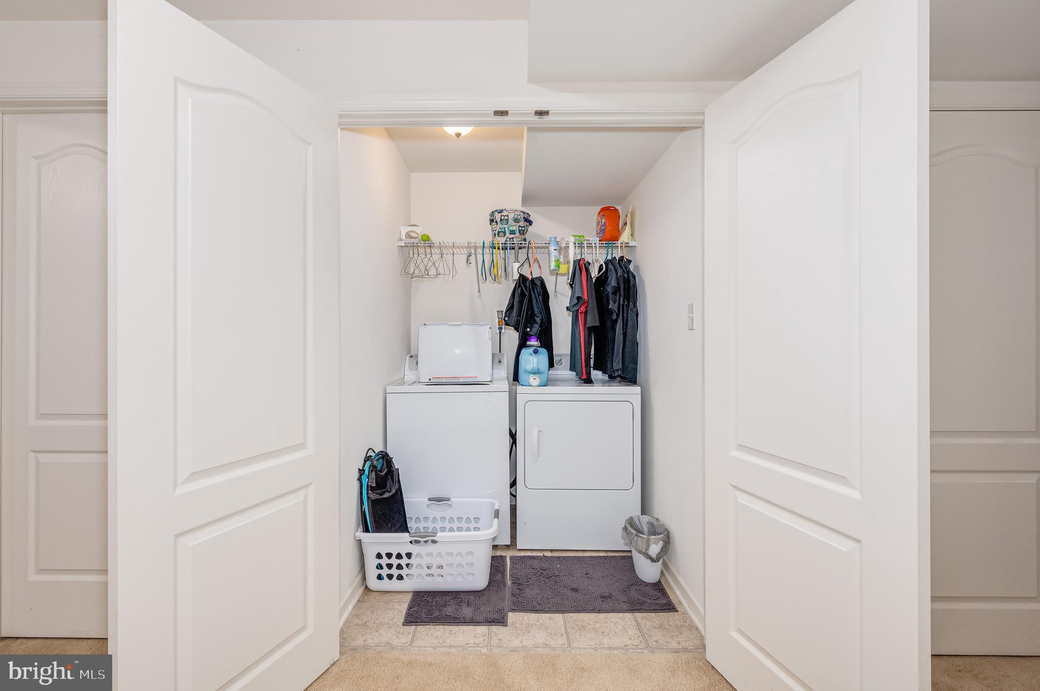 STONEBROOK VILLAGE - Residential