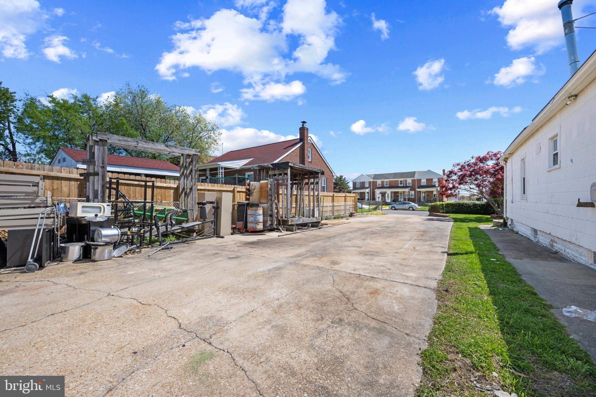 DUNDALK HIGHLANDS - Residential